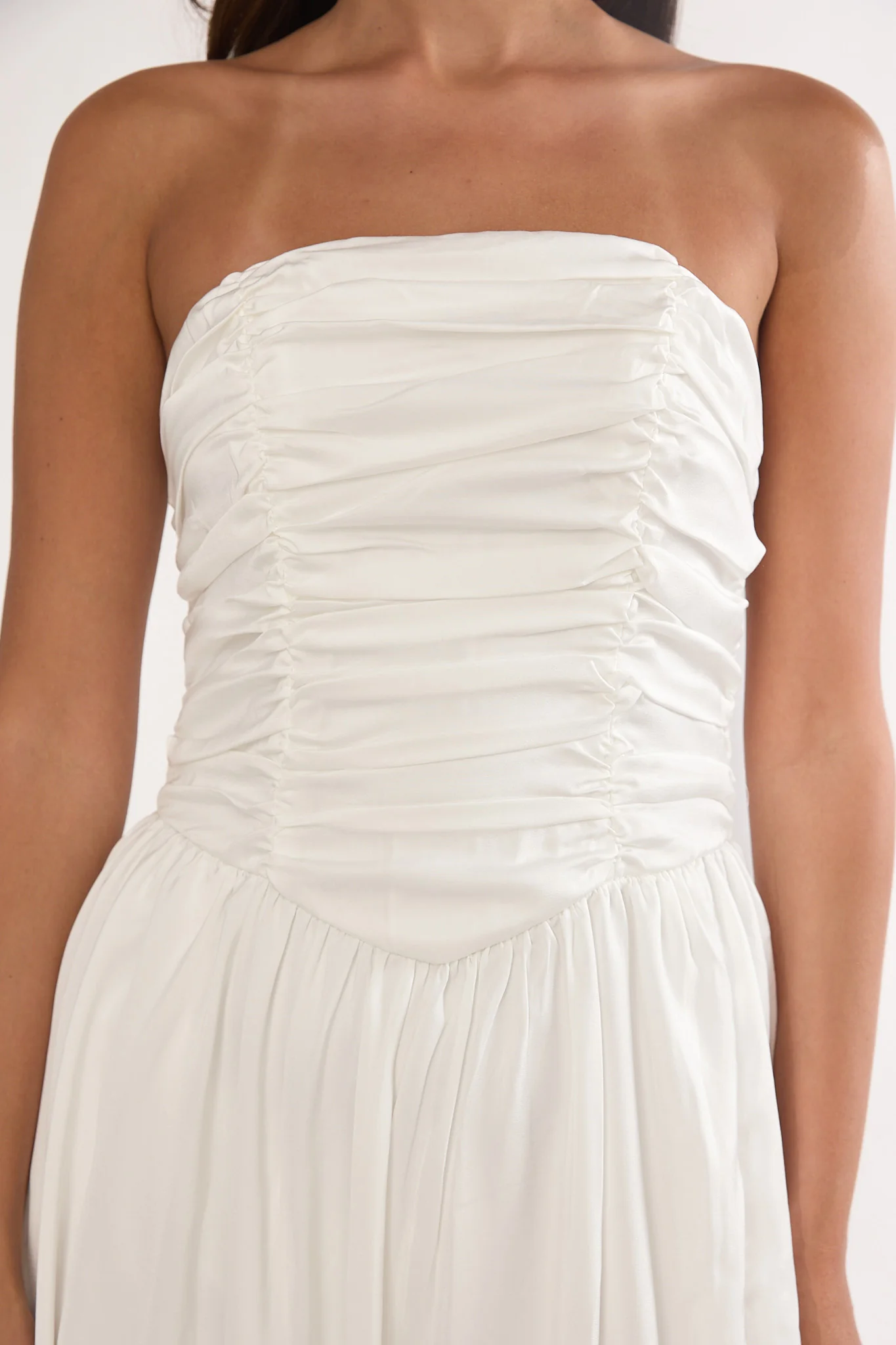 Adalynne Strapless Bow Back Maxi Dress White - Image 3