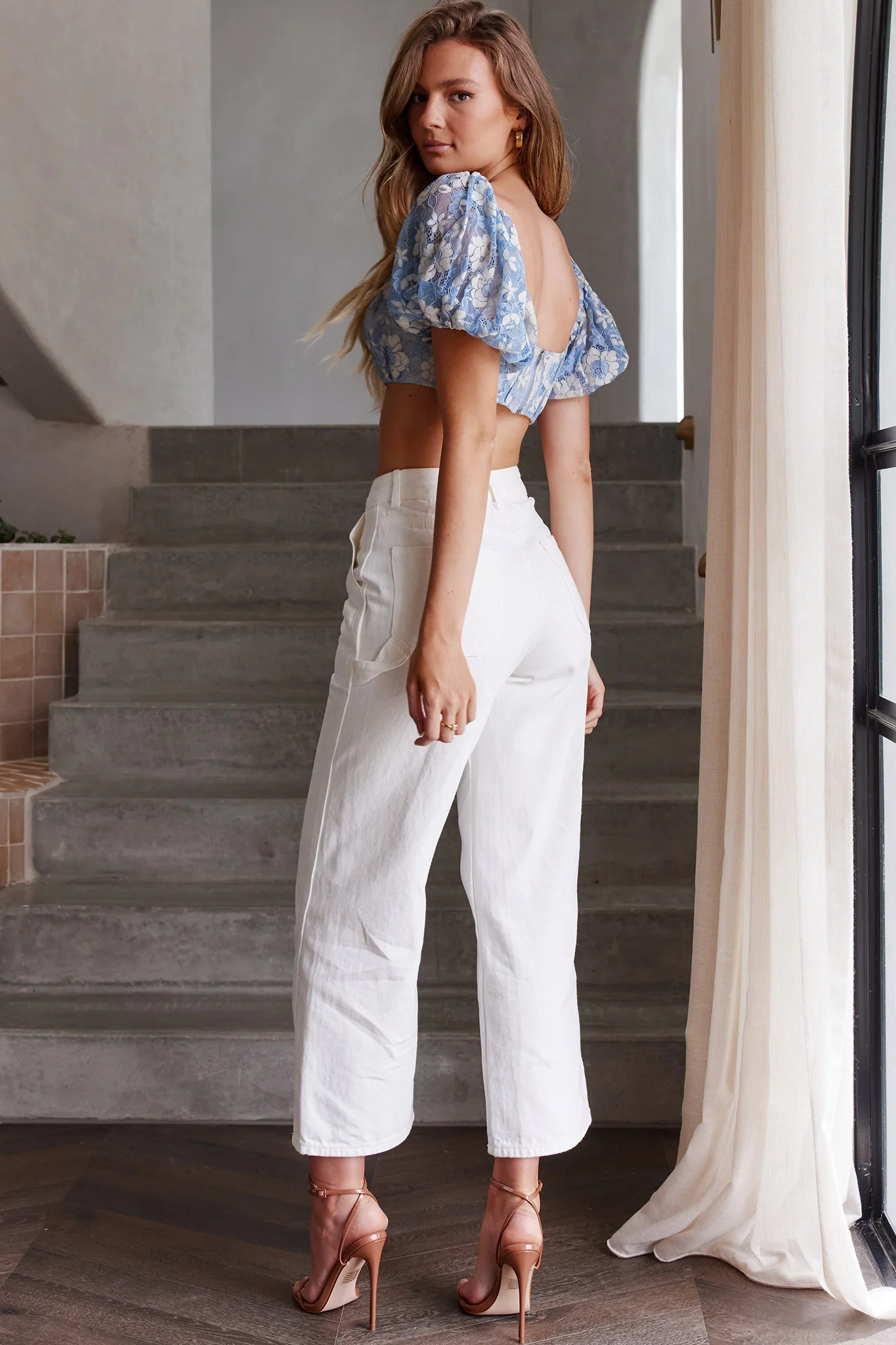 Aimee Puff Sleeve Floral Lace Crop Top Blue - Image 2