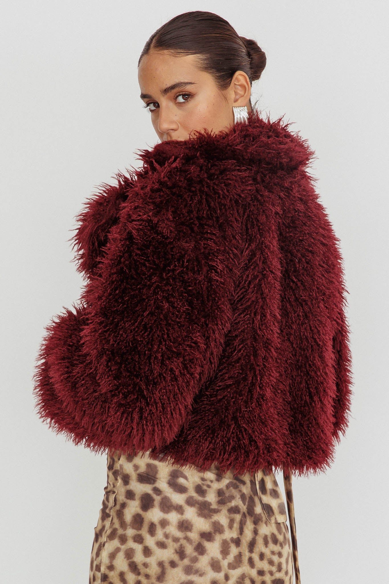 Aland Fuzzy Faux Fur Jacket Wine - Image 3