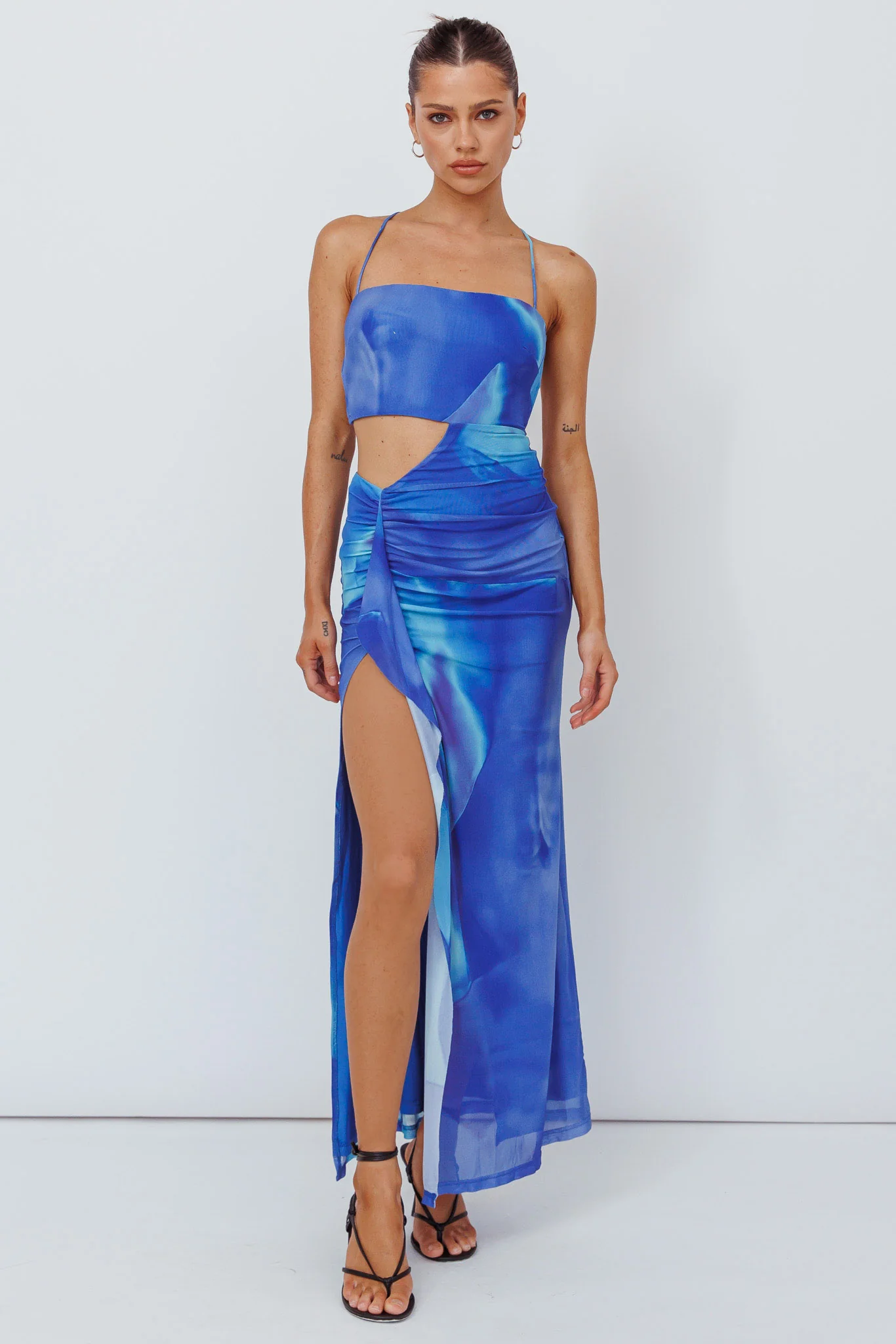 Alejandre Cut-Out Tied Maxi Dress Print Blue - Image 3