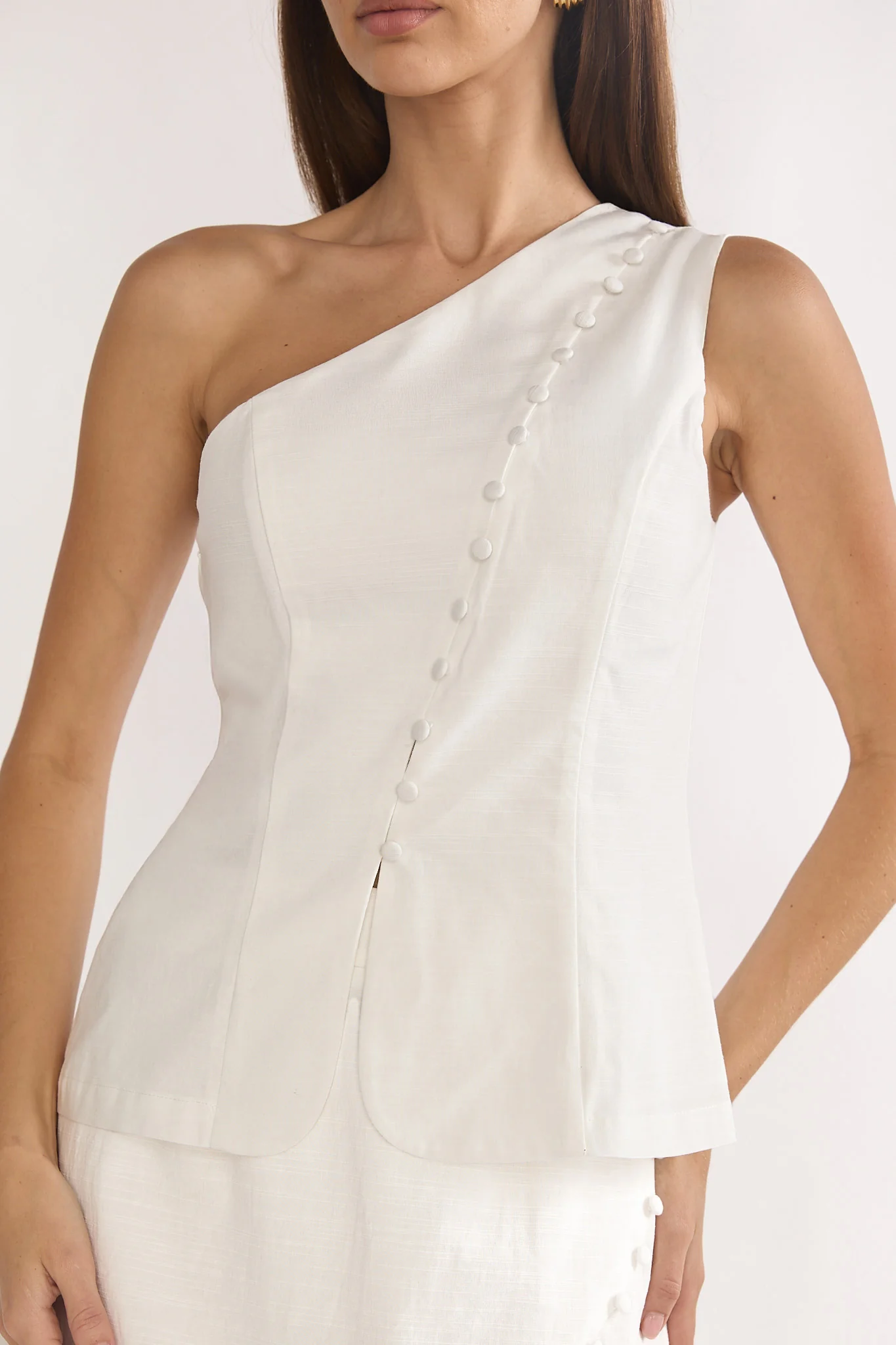 Alessora One Shoulder Top White - Image 4