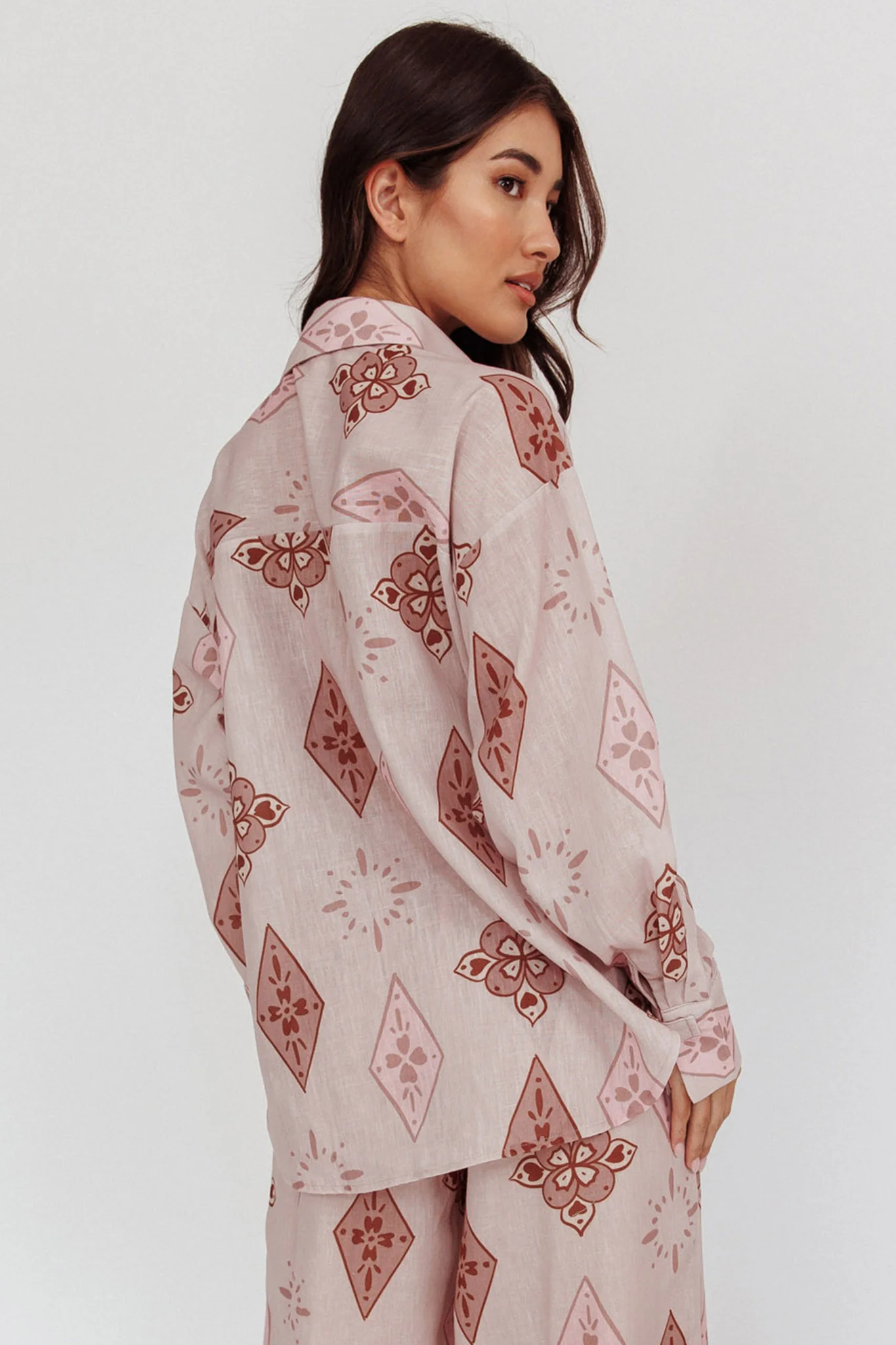 Alex Motif Collared Buttoned Shirt Mocha - Image 3