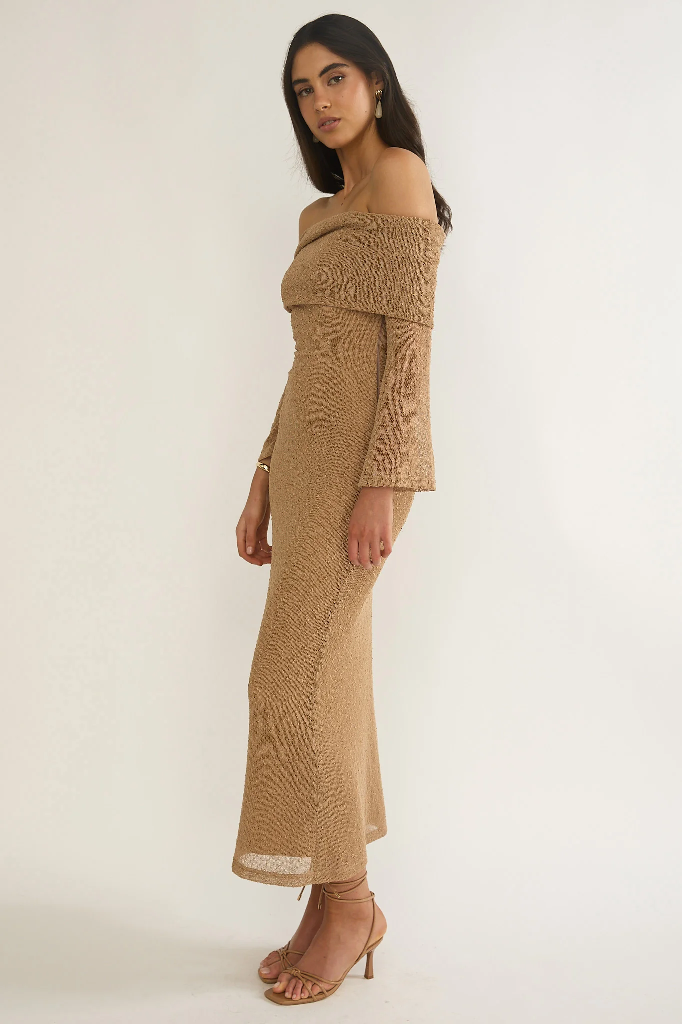 Alivya Off-Shoulder Knit Maxi Dress Mocha - Image 7