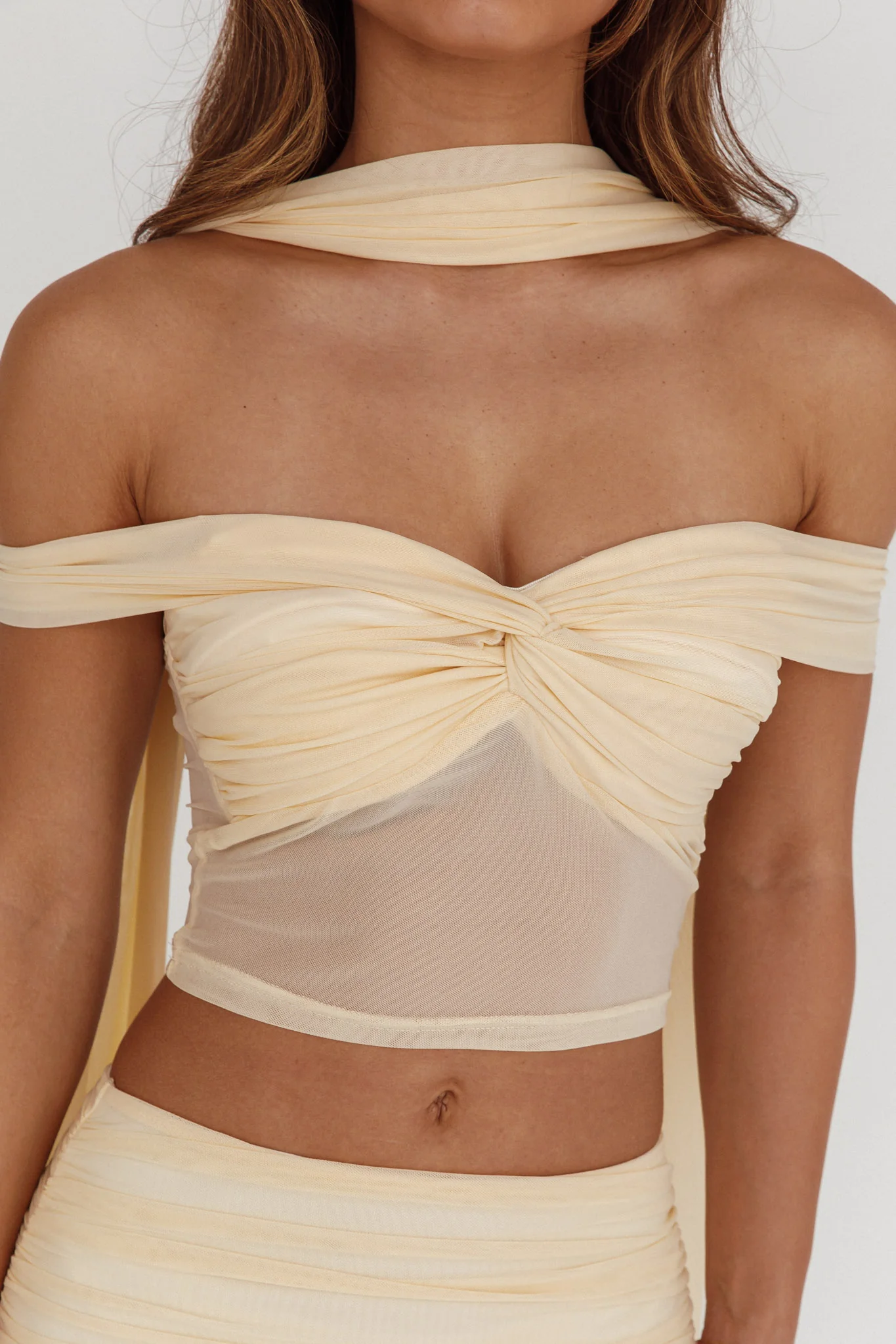 All The Lights Off-Shoulder Crop Top Cream - Image 3