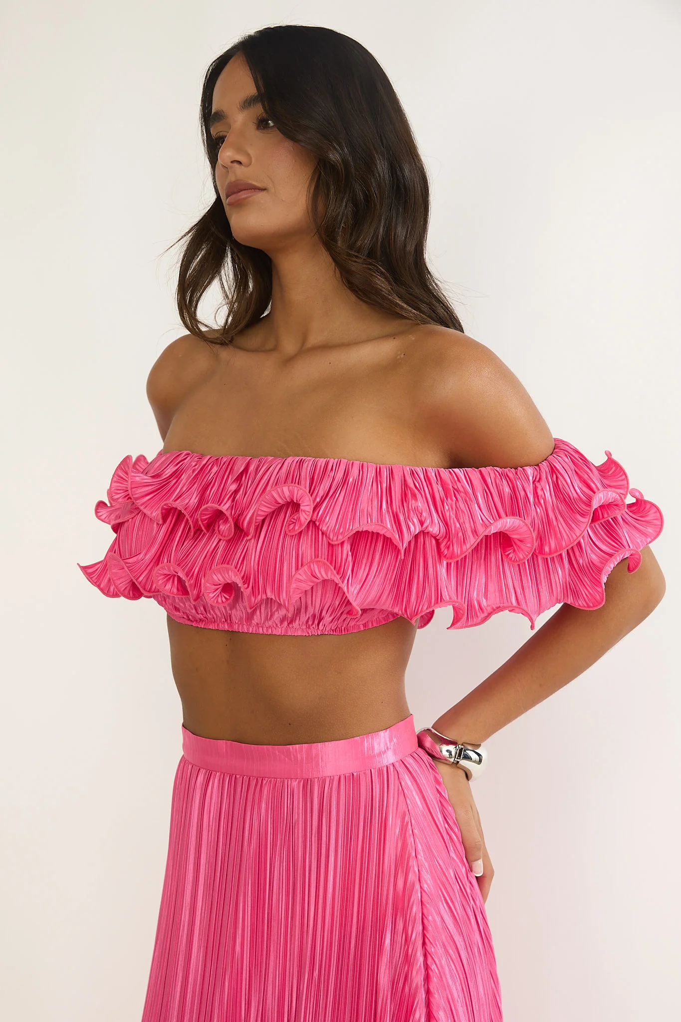 Amaria Off-Shoulder Lettuce Edge Crop Top Hot Pink - Image 7
