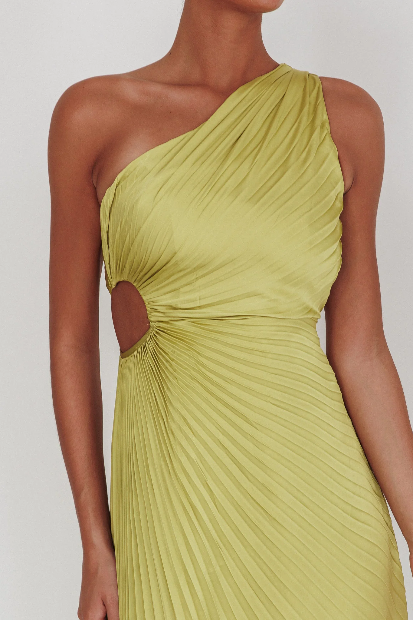 Amelie One-Shoulder Accordion Pleat Maxi Dress Lime - Image 5