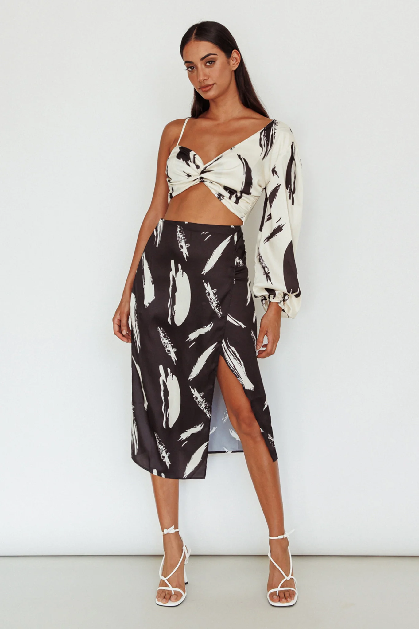 Amina Split Midi Skirt Printed Black - Image 2
