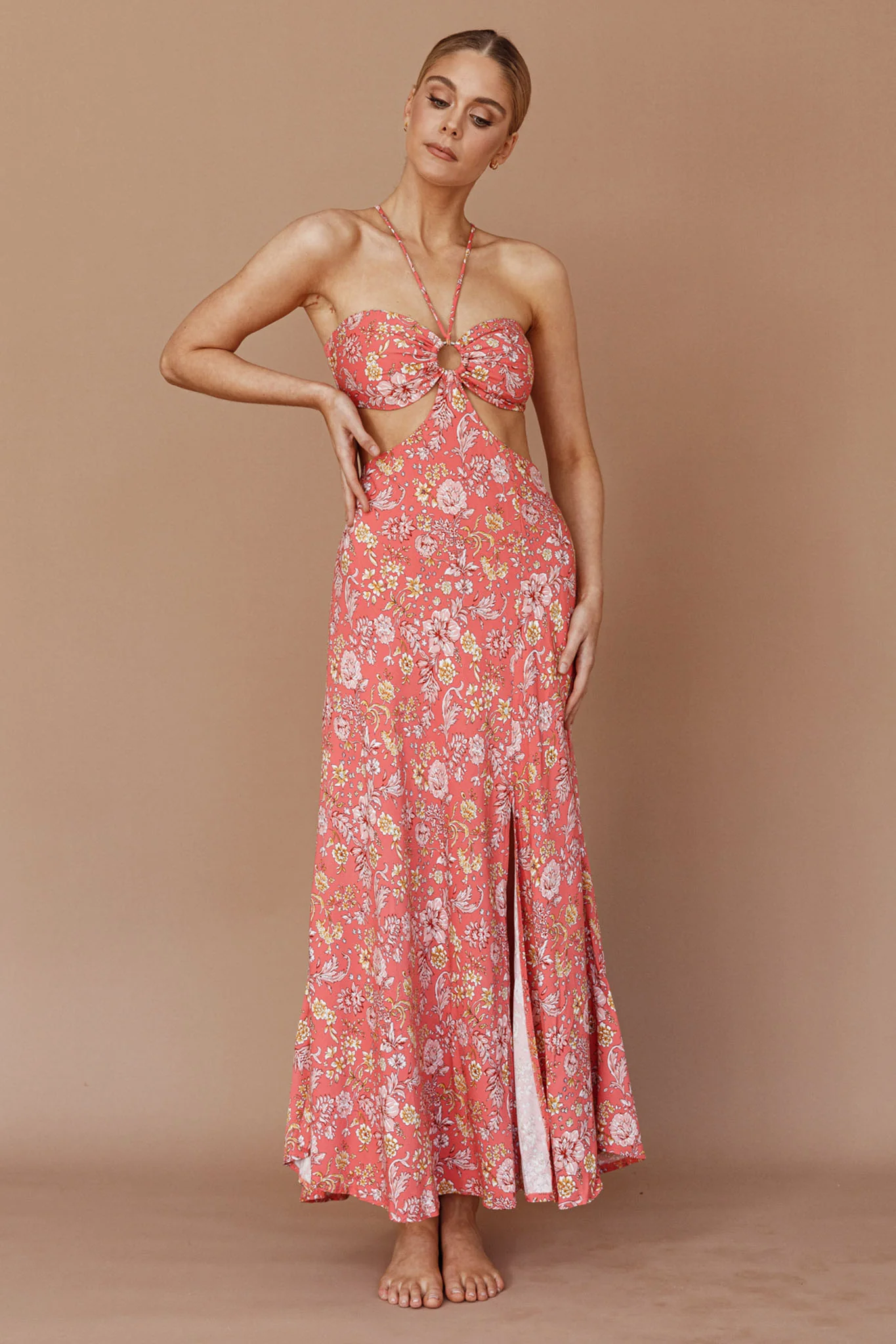 Amorcito Cut-Out Waist Midi Dress Floral Red - Image 3