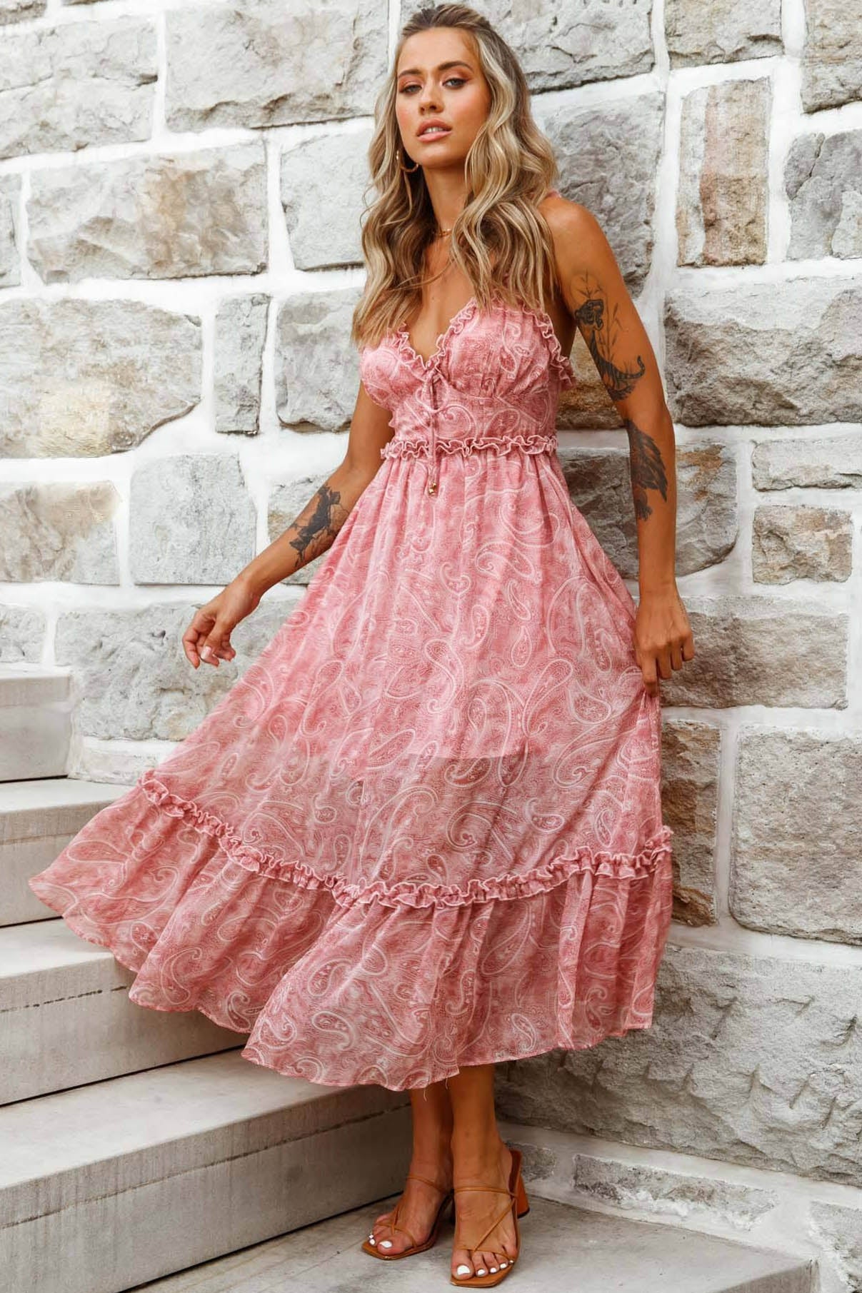 Anyah Frill Detail Tie Back Maxi Dress Paisley Print Pink - Image 4