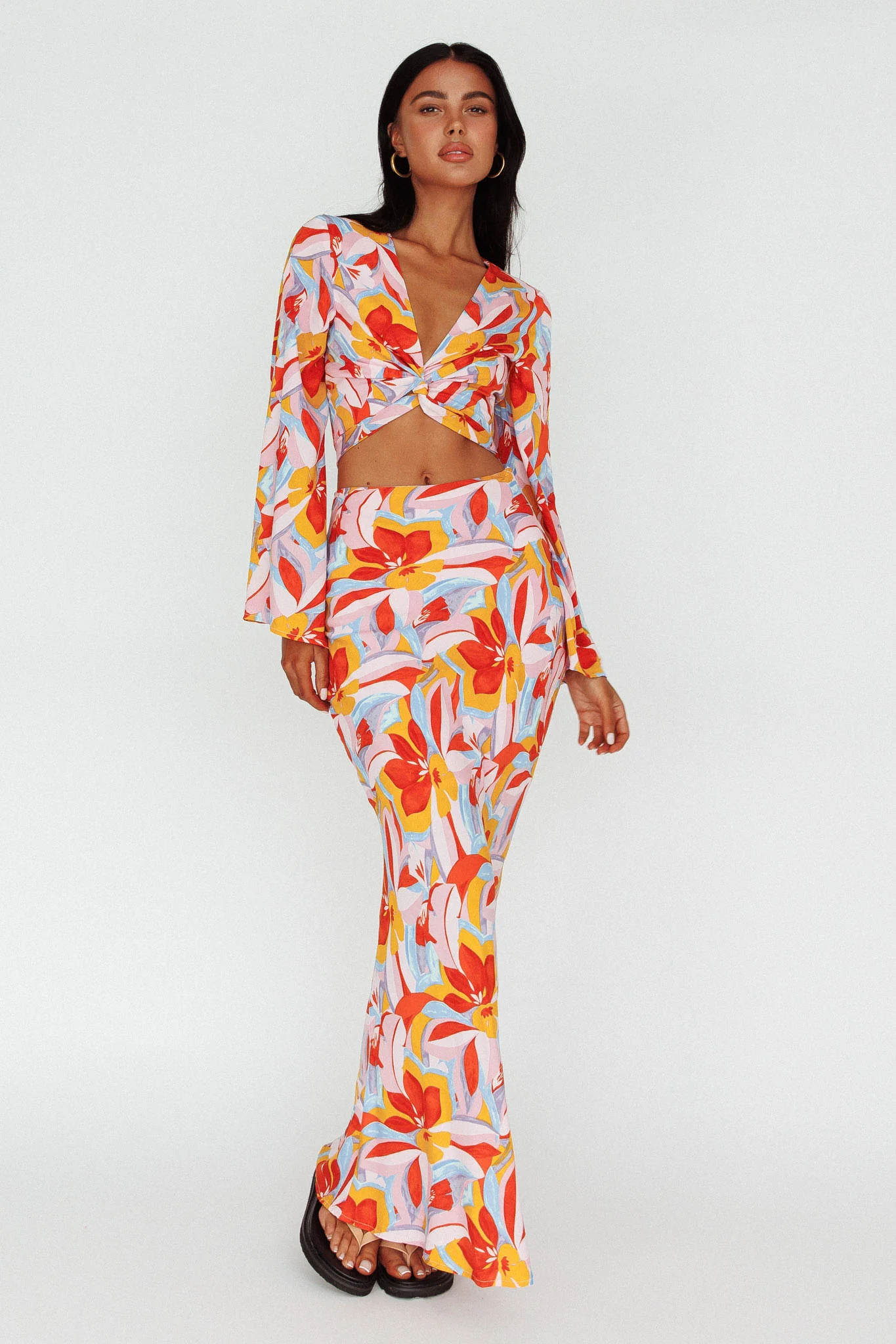 Avalo Bell Sleeve Crop Top Floral Pink - Image 3