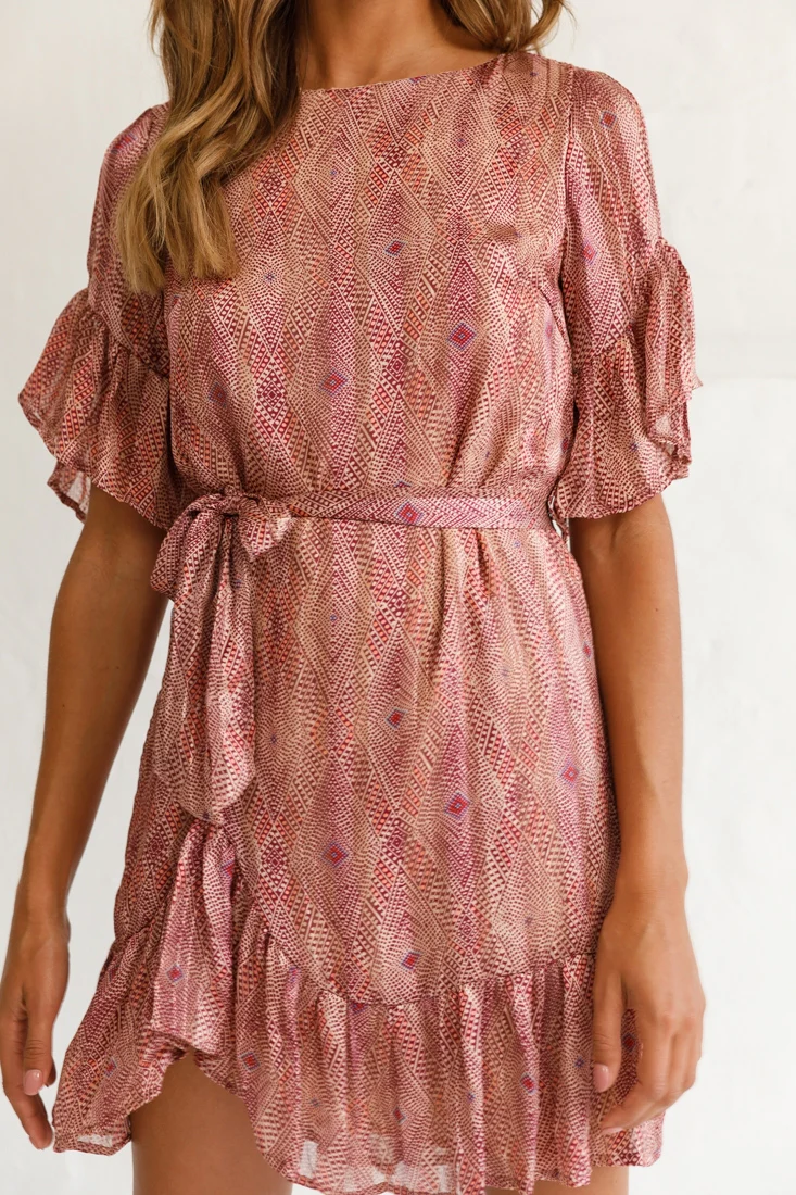 Azealia Ruffle Hem Dress Diamond Print Wine - Image 4