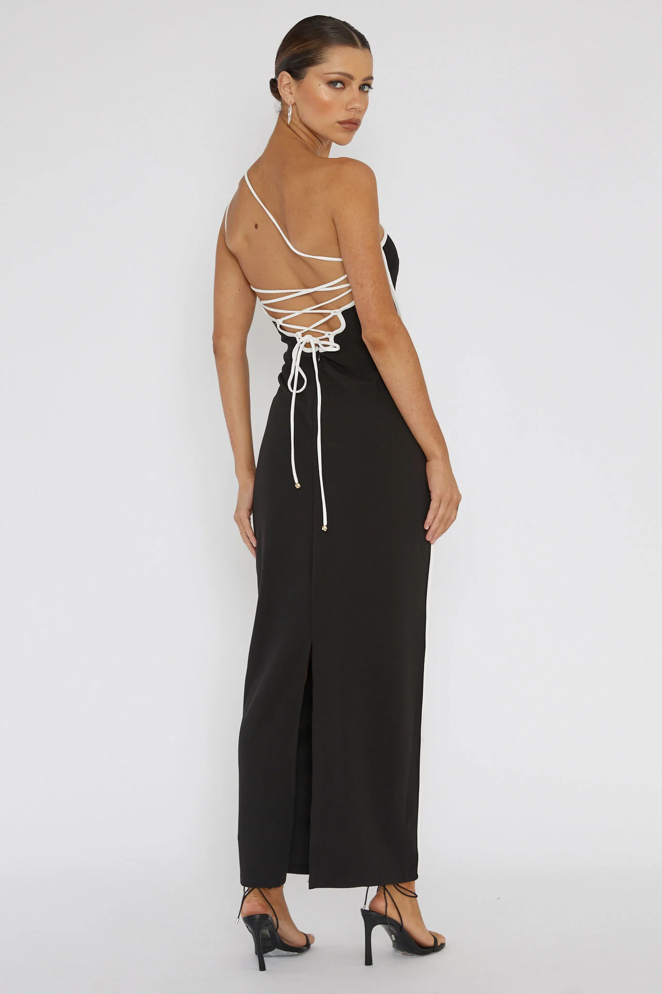 Brandee One-Shoulder Laced Back Dress Black - Image 2