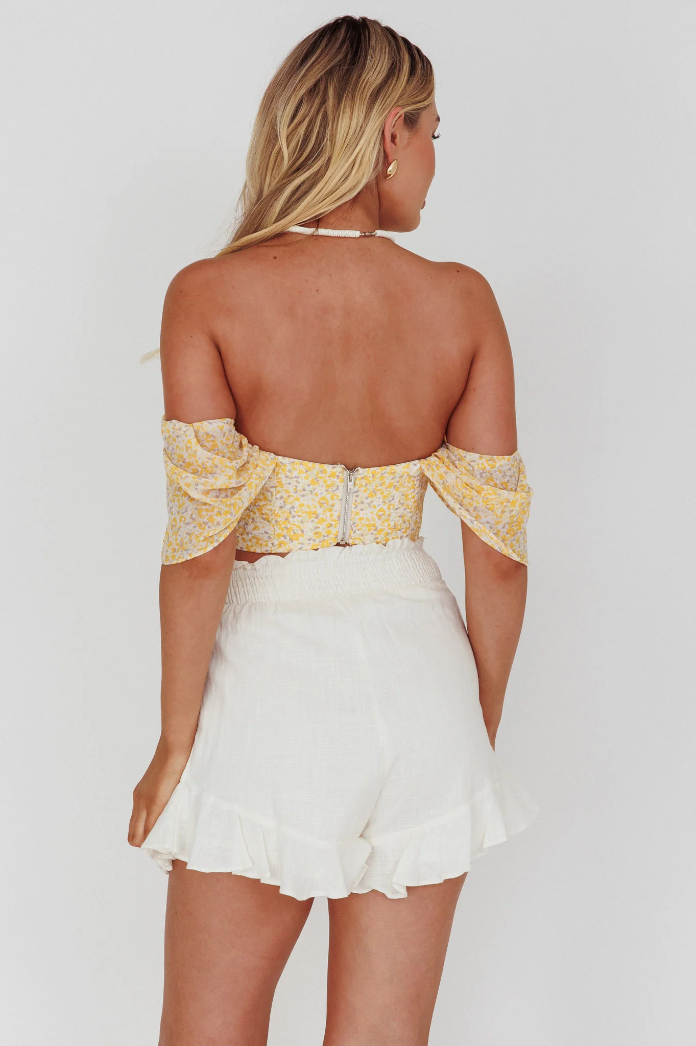 Brandy Off-Shoulder Pointed Hem Crop Top Mottled Print Yellow - Image 2