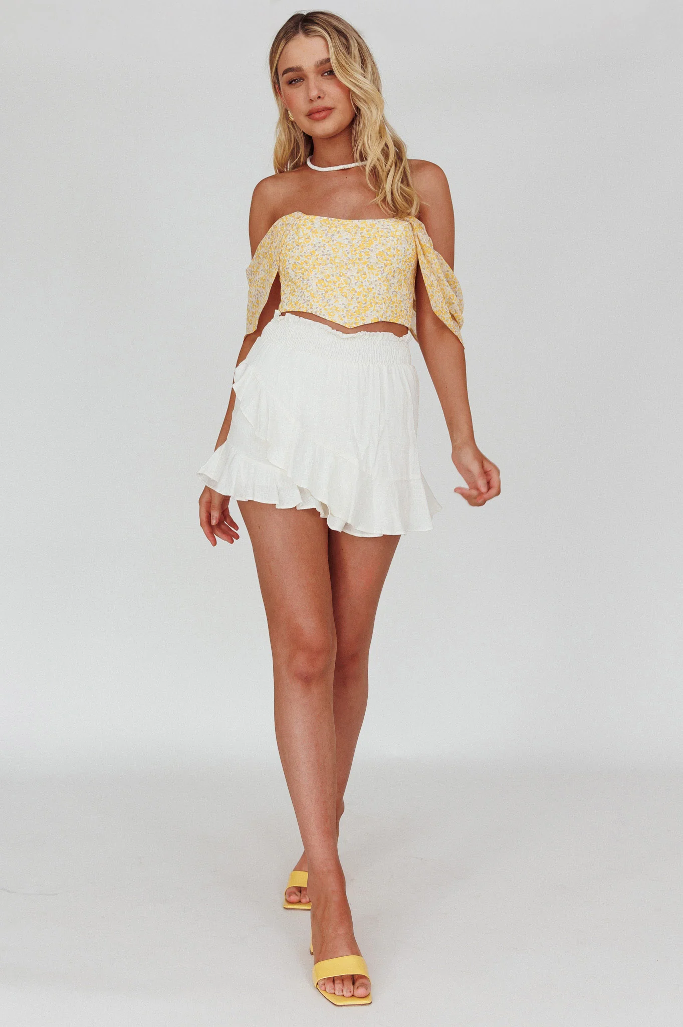 Brandy Off-Shoulder Pointed Hem Crop Top Mottled Print Yellow - Image 5