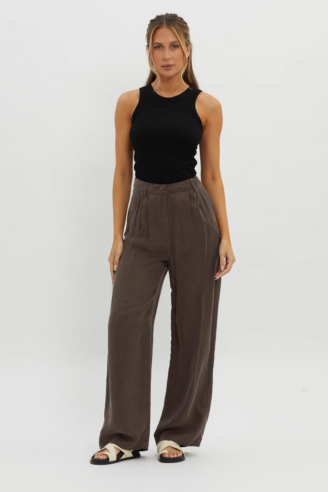 Brooks Crew Neck Ribbed Top Black - Image 4