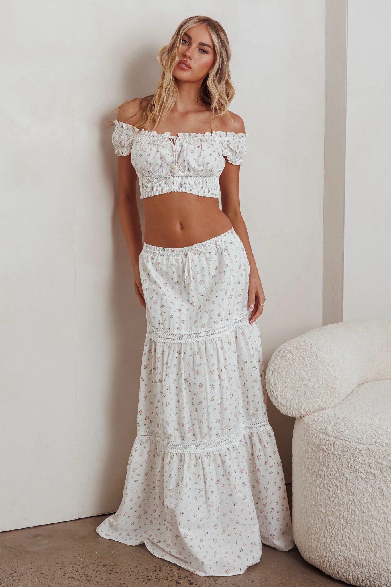 Canyon Cove Puff Sleeve Crop Top Floral Pink - Image 5