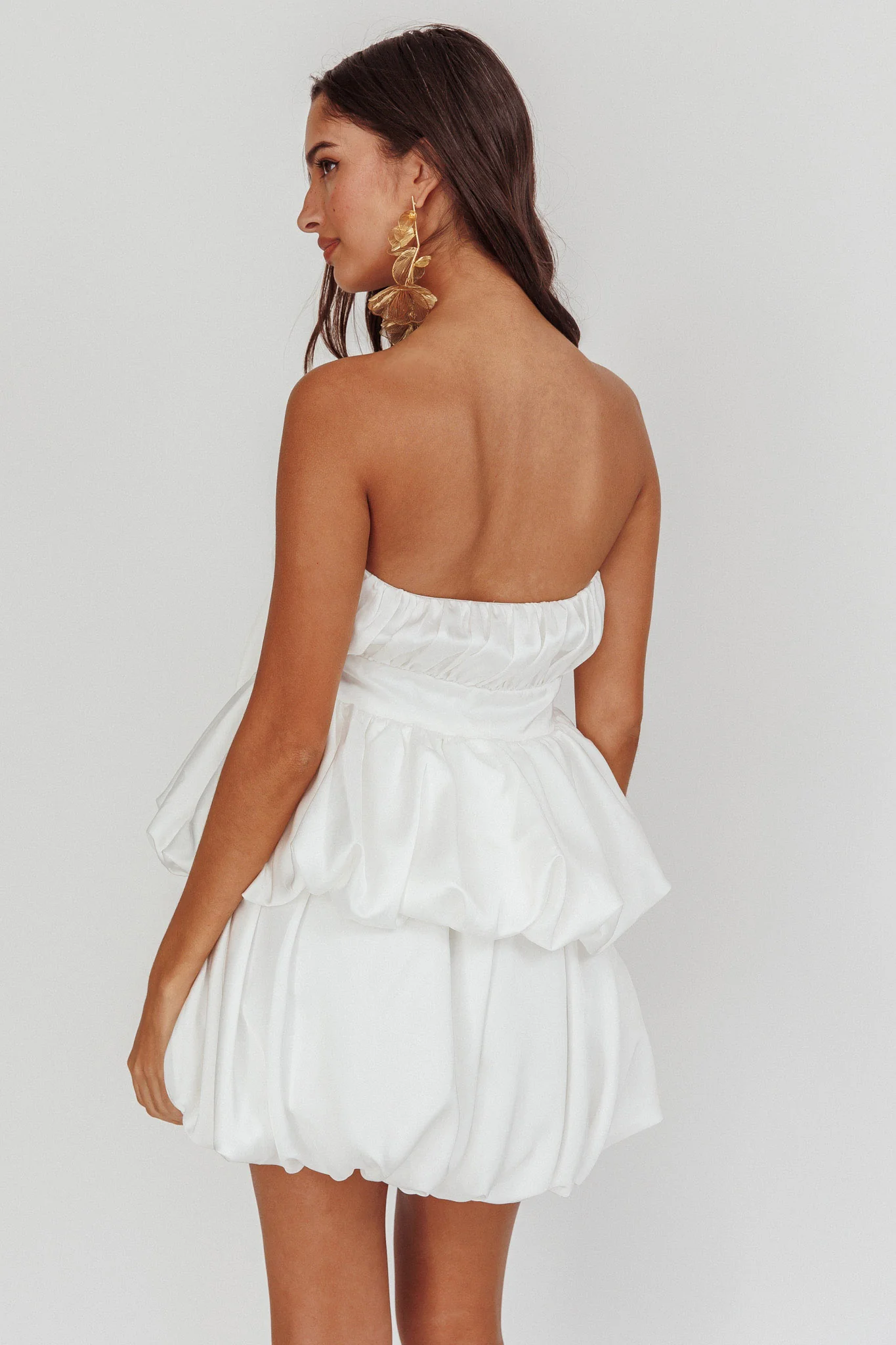 Carmelita Tiered Bubble Bow Mini Dress Off White - Image 3