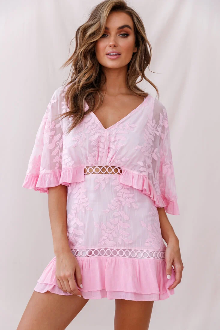 Caspar Leafy Embroidered Dress Baby Pink - Image 2