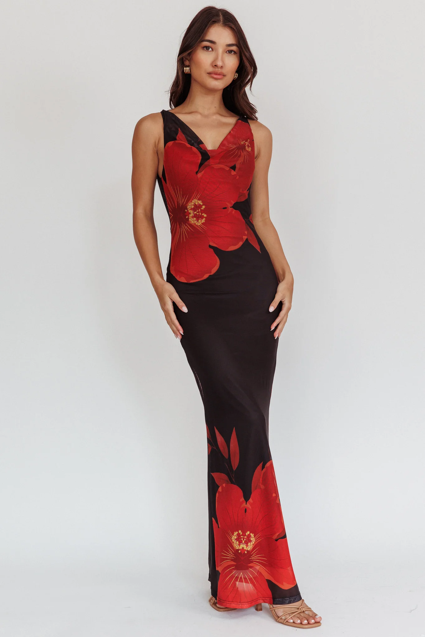 Cassiopeia Open Back Maxi Dress Hibiscus Black - Image 5