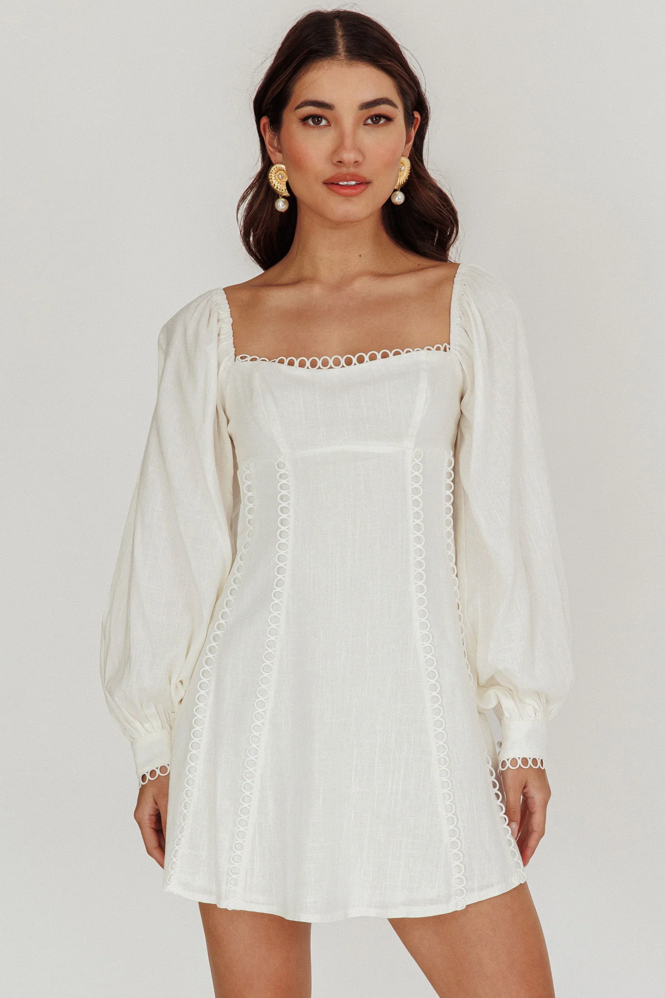 Chamberlain Balloon Sleeves Mini Dress White - Image 6
