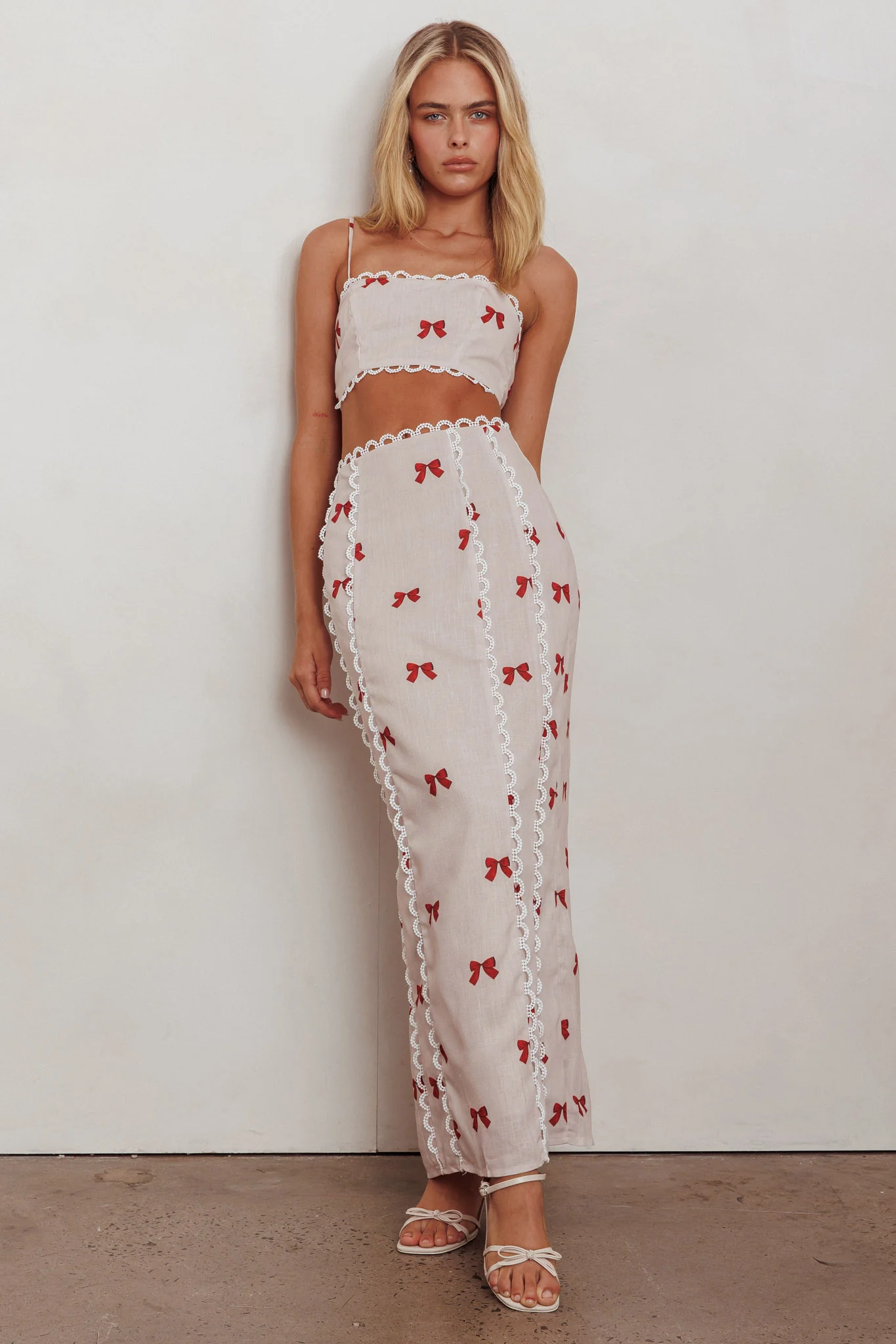 Chamberlain Scallop Trim Maxi Skirt Red Bow - Image 4
