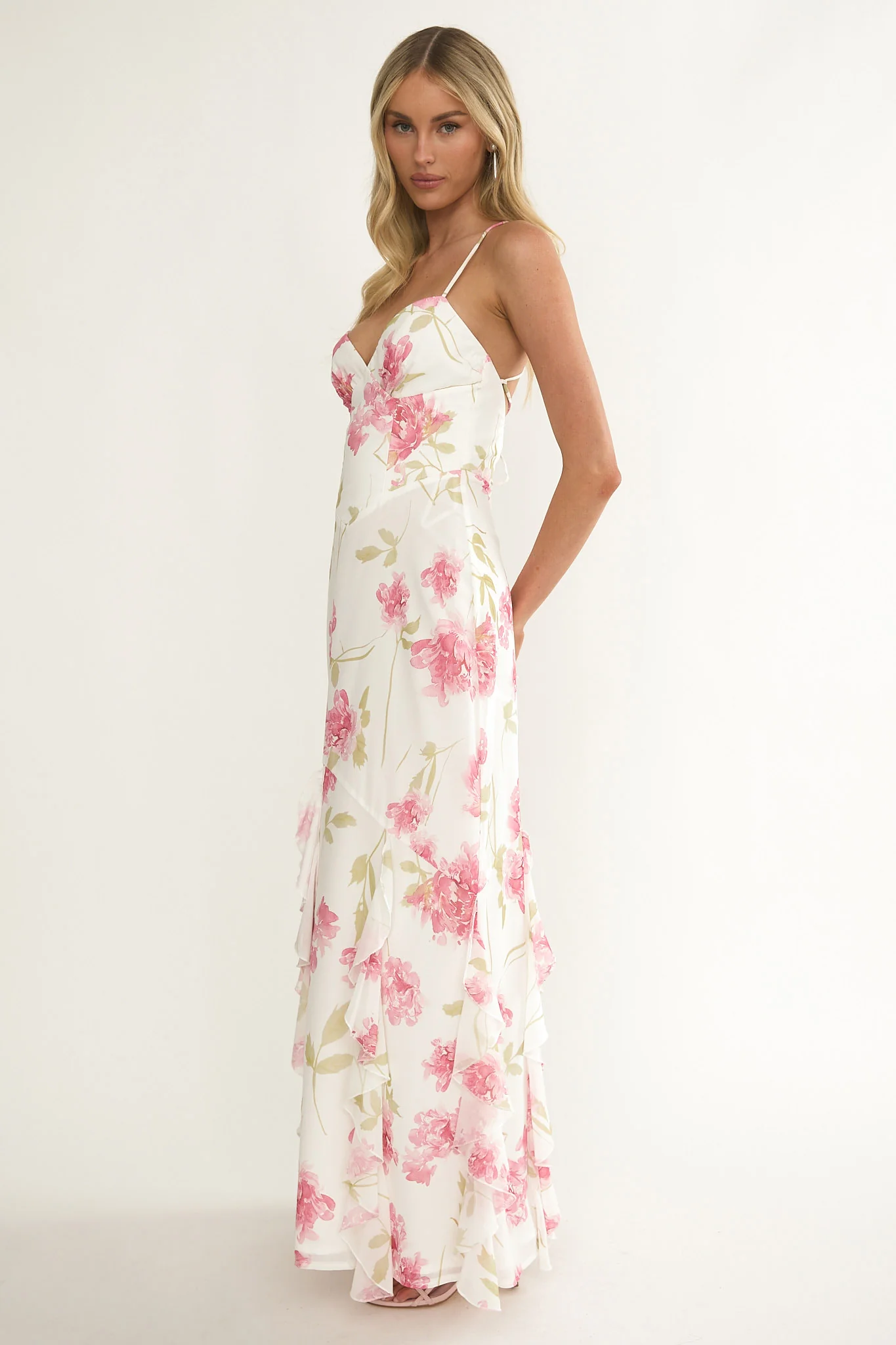 Charlisa Strappy Back Ruffle Maxi Dress Flowers White - Image 7