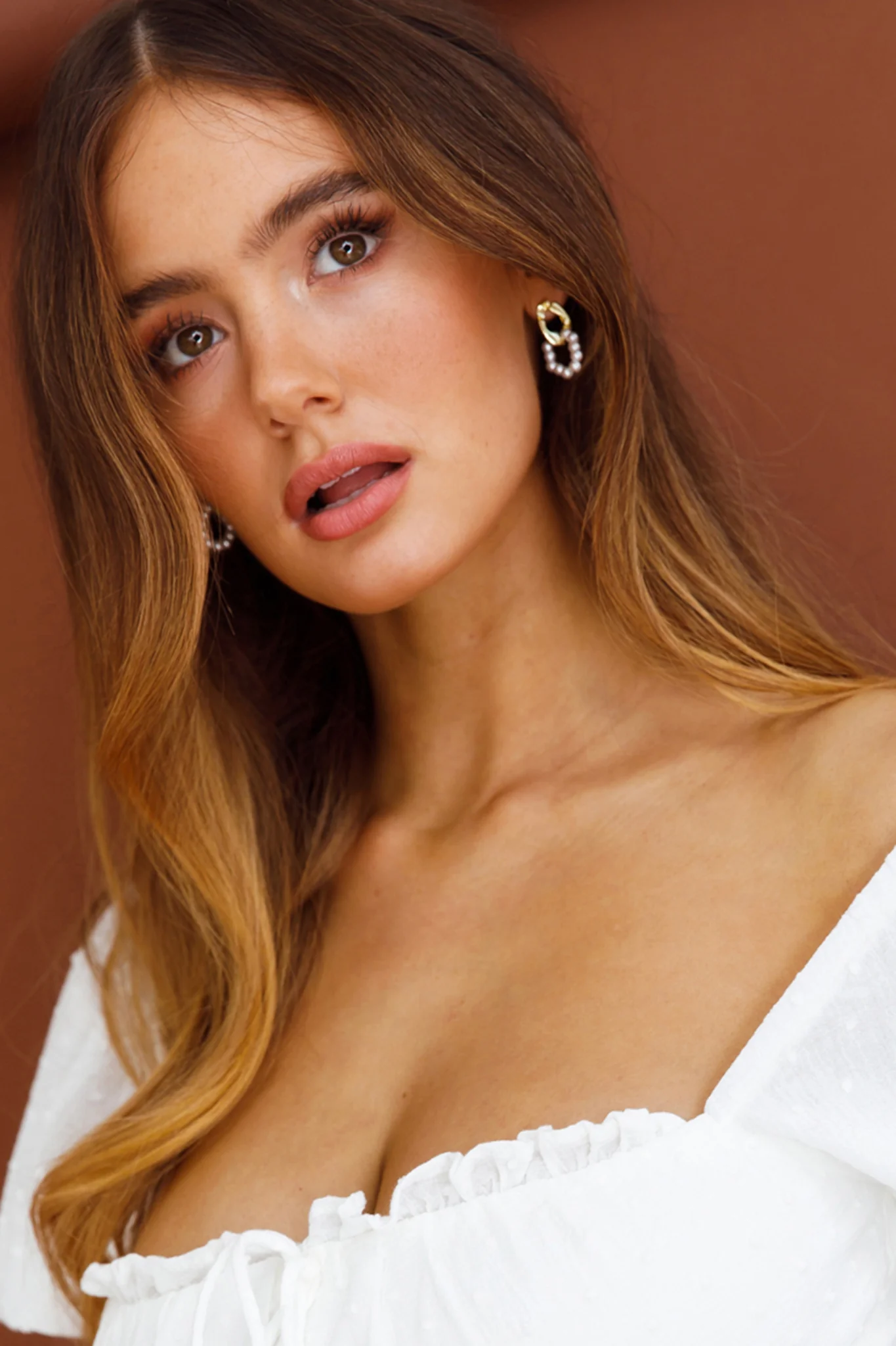 Charlotte Pearl Loop Earrings Gold - Image 2