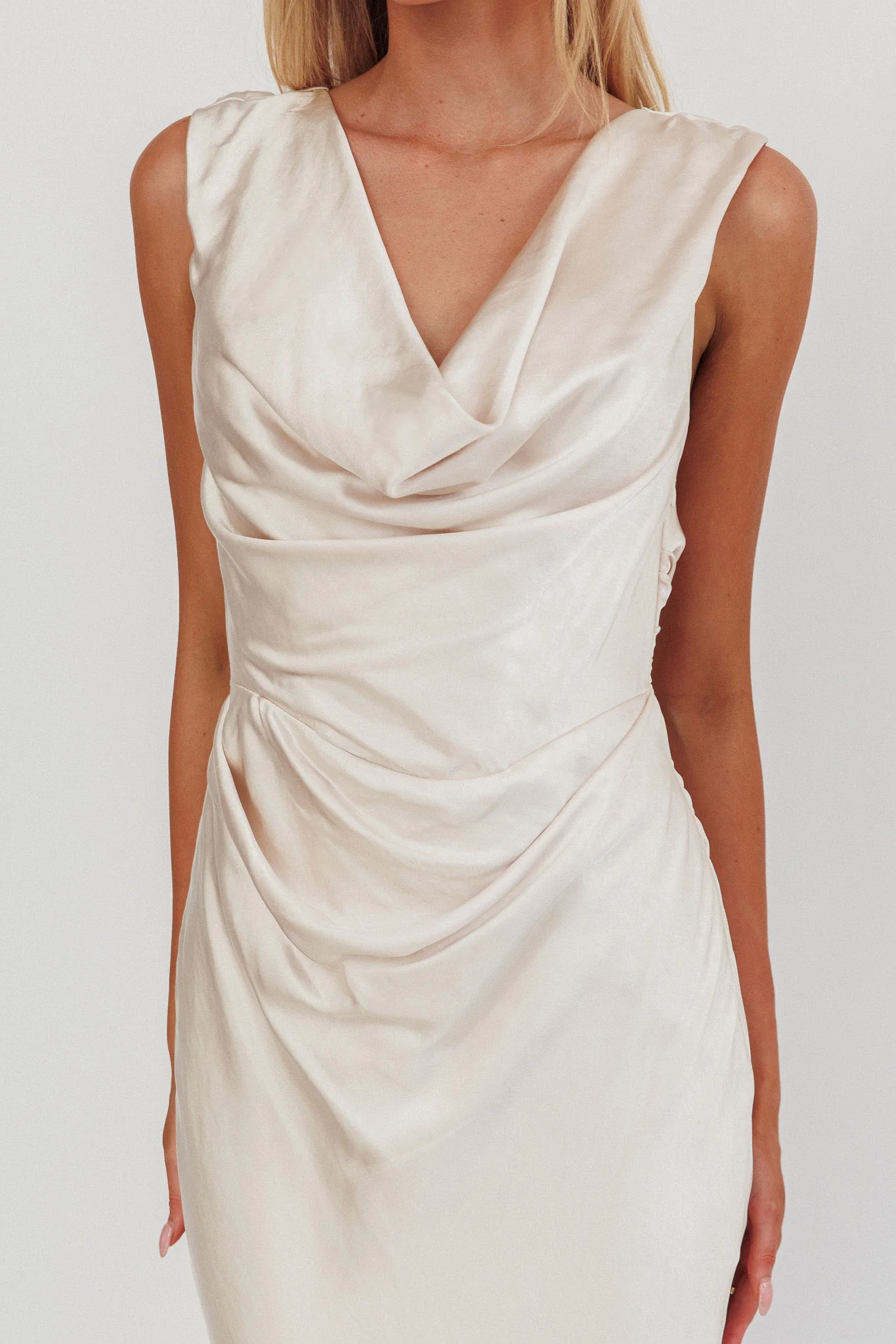 Chills Cowl Neck Satin Maxi Dress Champagne - Image 4