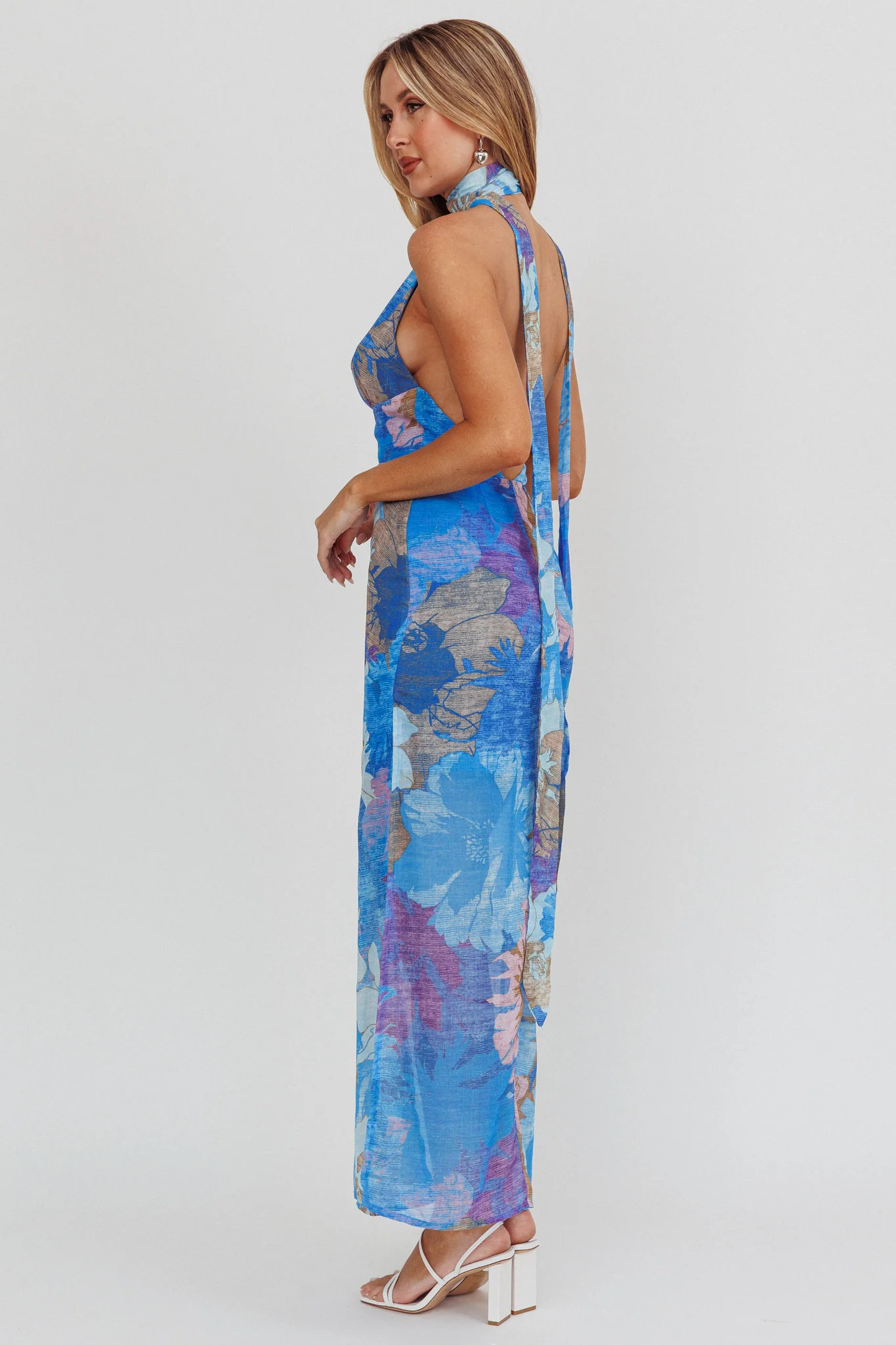 Cipriana Backless Halter Maxi Dress Floral Blue - Image 3