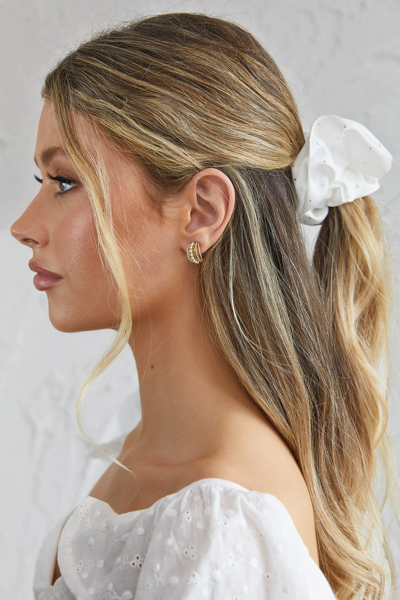 City Lights Embellished Scrunchie White - Image 2