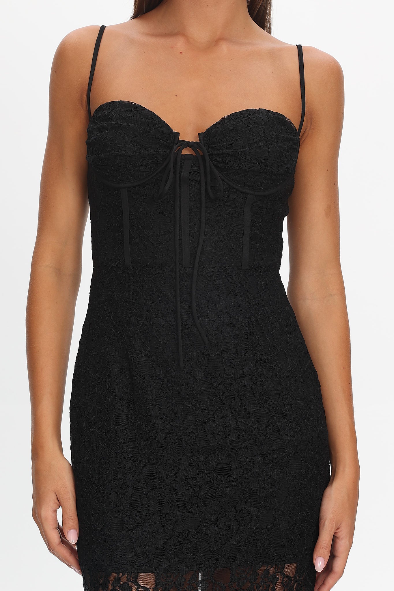 Clover Sweetheart Neckline Maxi Dress Lace Black - Image 4