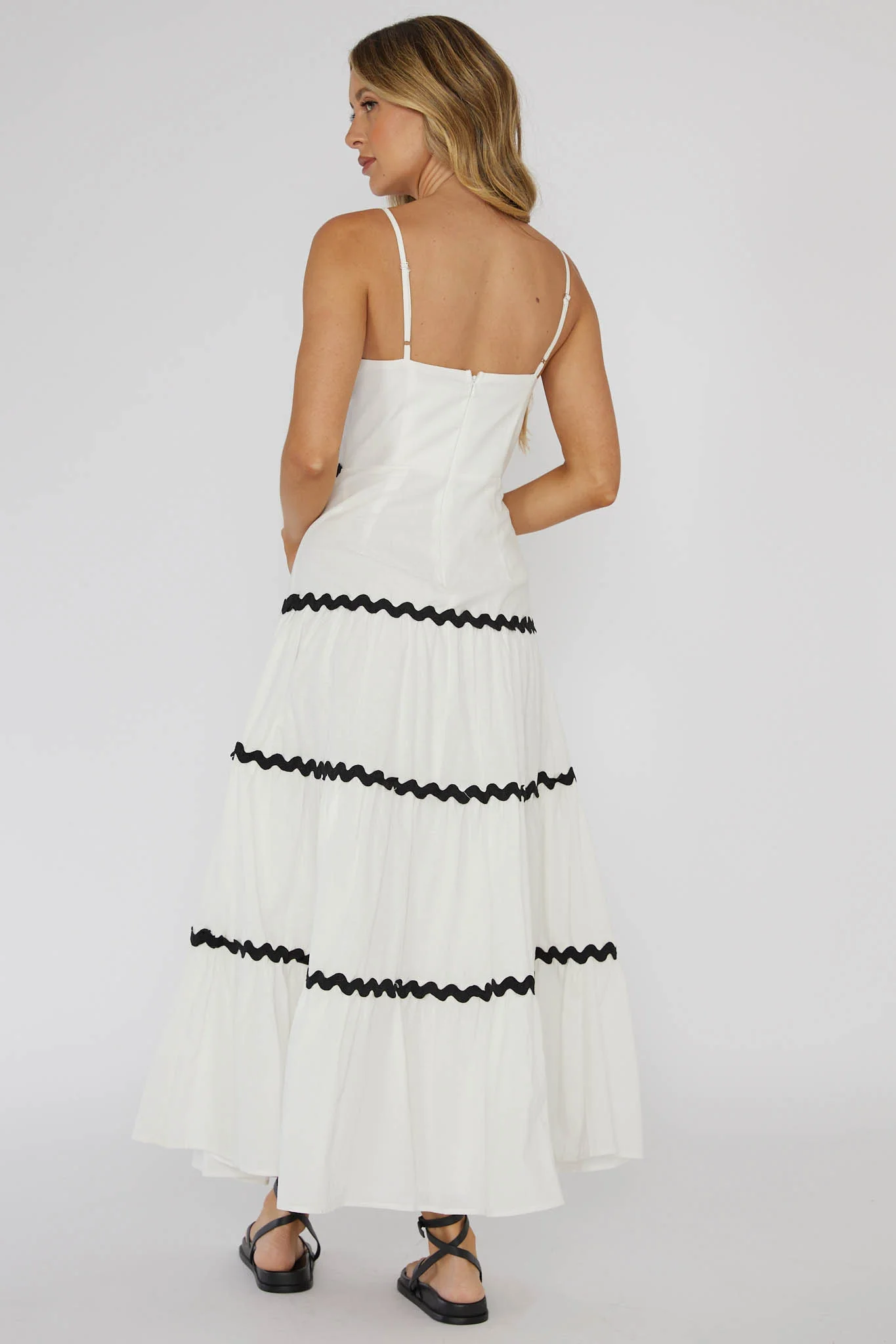 Confidante Ric Rac Trim Maxi Dress White - Image 2