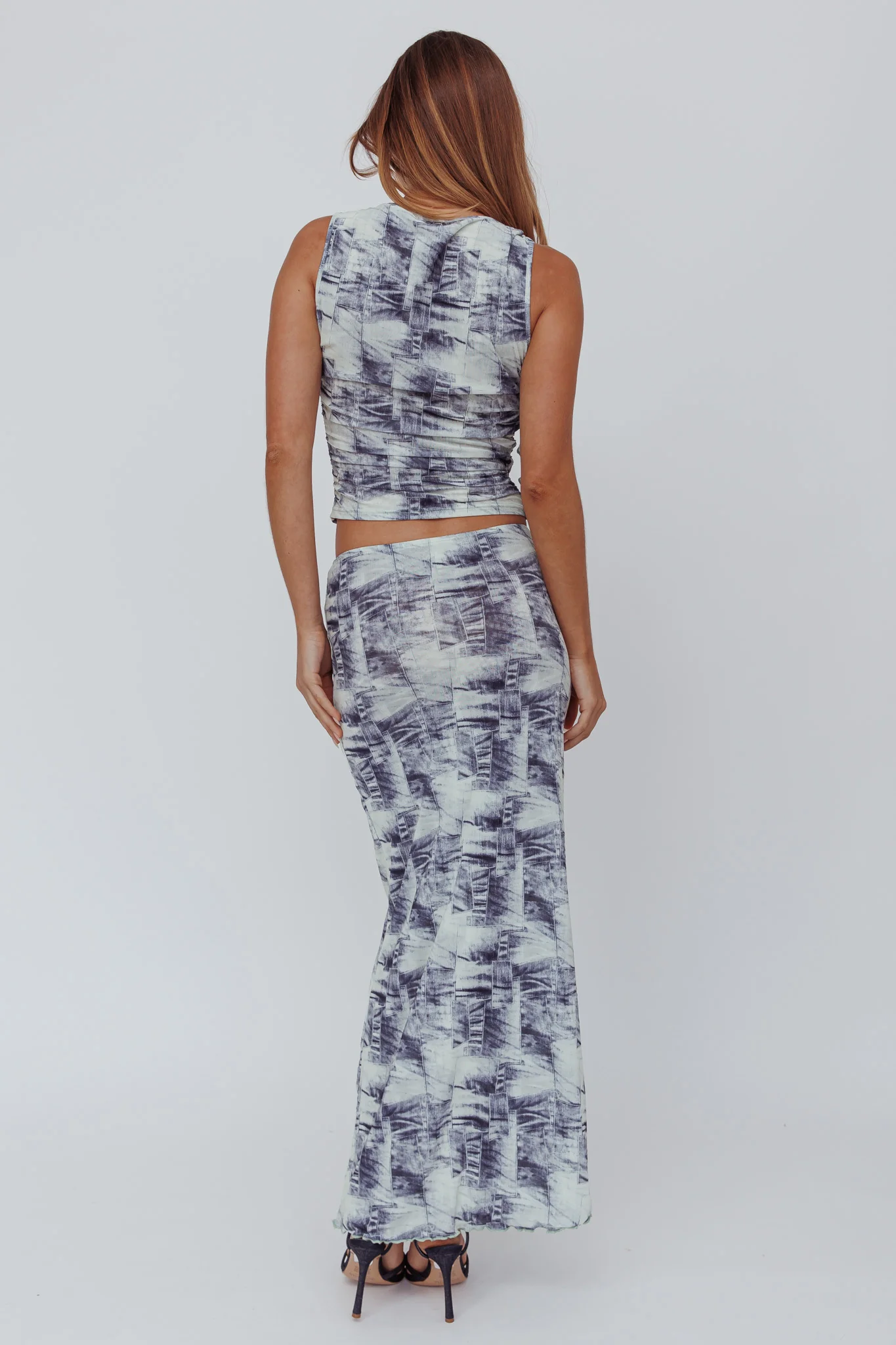 Conspire Print Maxi Skirt Blue Denim - Image 4