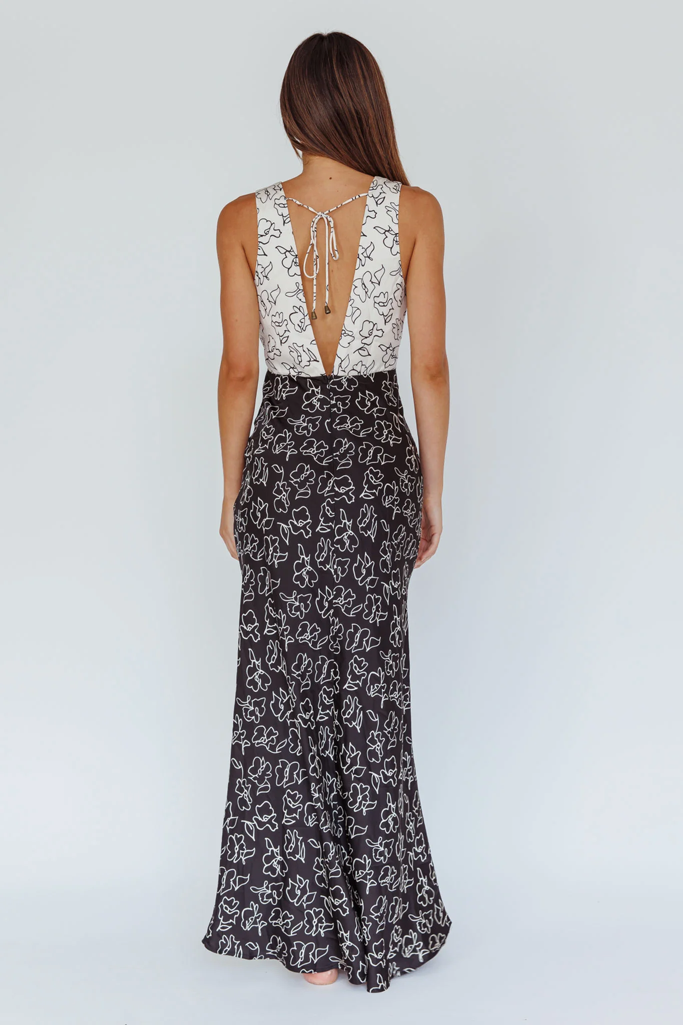 Coucou V-Neckline Maxi Dress Floral White/Black - Image 2