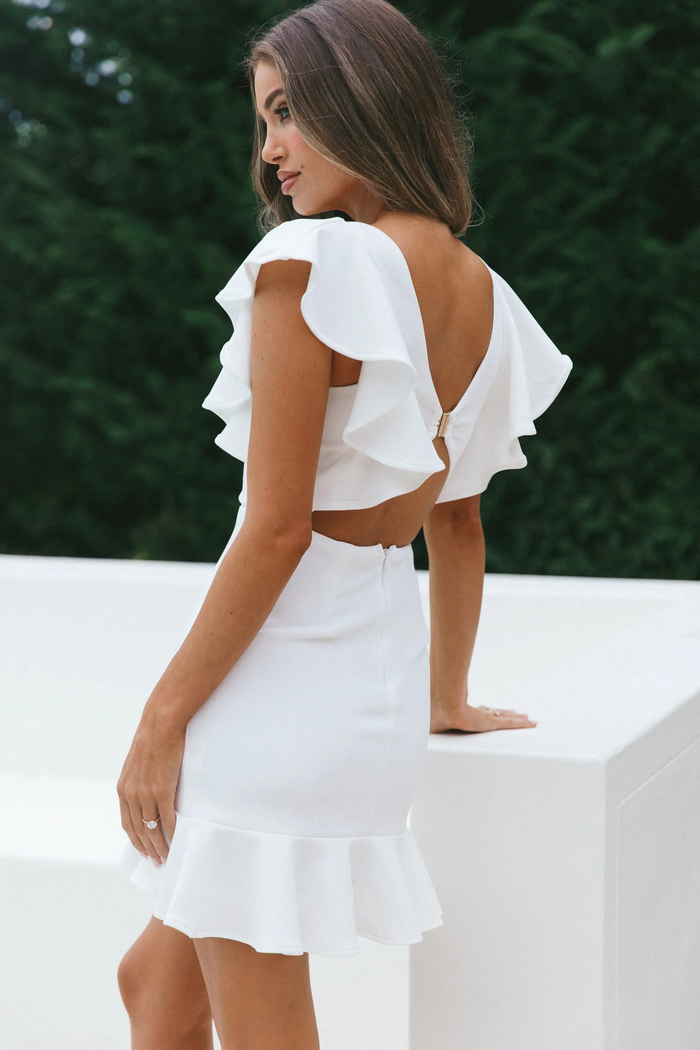 Cupid's Bow V-Neckline Ruffle Shoulder Bodycon Dress White - Image 4
