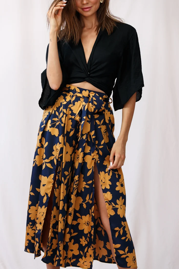 Danika Front Split Midi Culotte Pants Navy/Mustard - Image 4