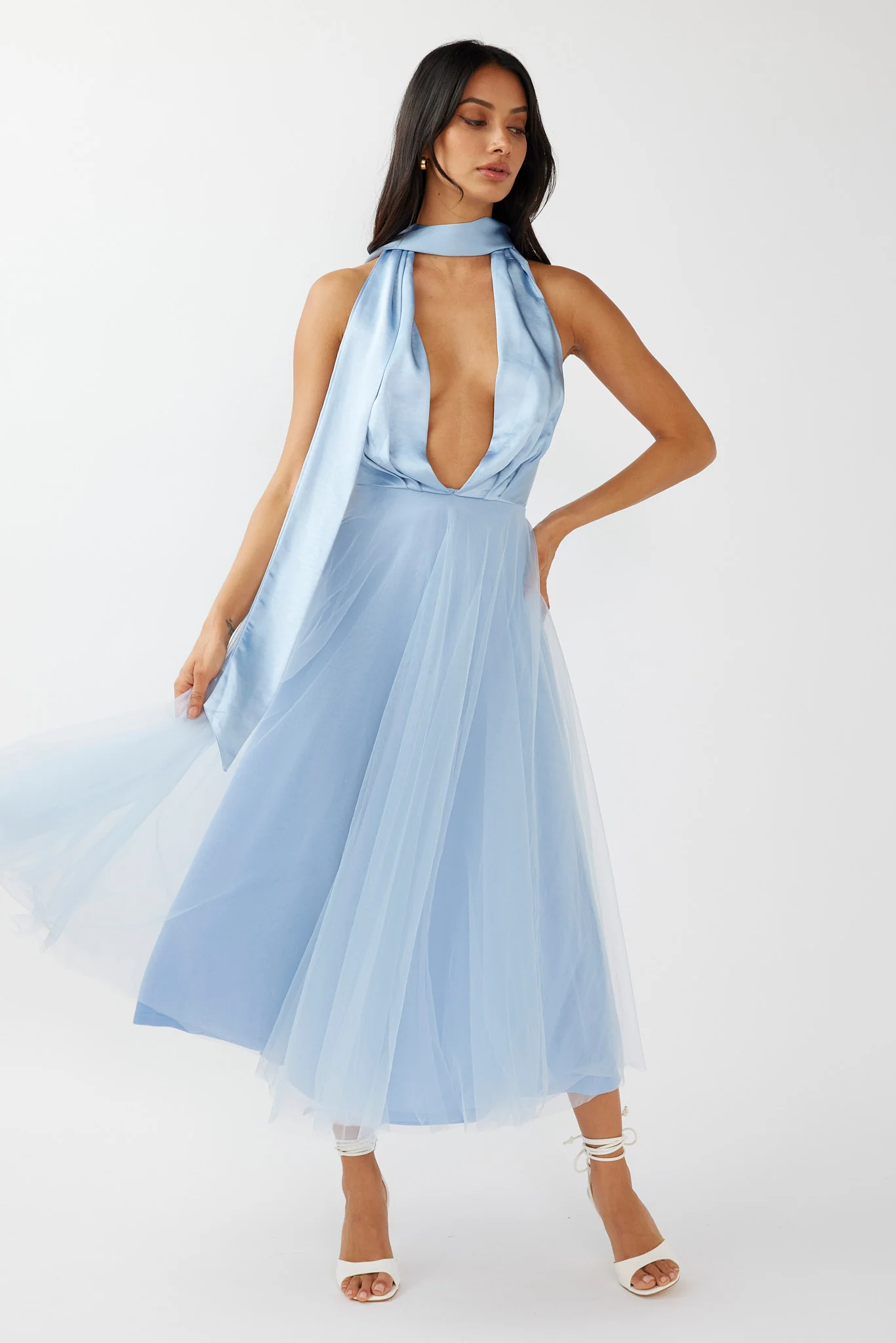 Darci Plunging Neckline Tulle Midi Dress Blue - Image 3