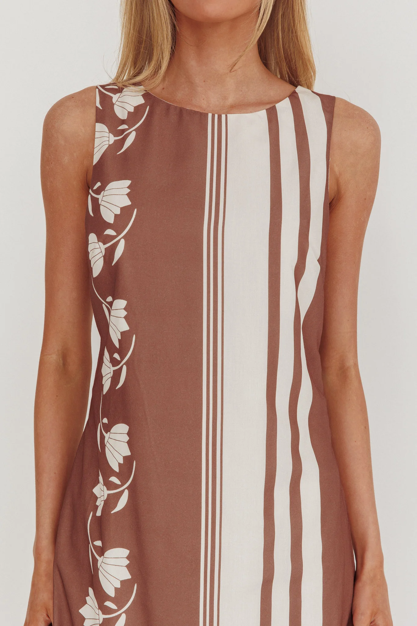 Dayla Sleeveless Waist Tie Maxi Dress Palma - Image 3