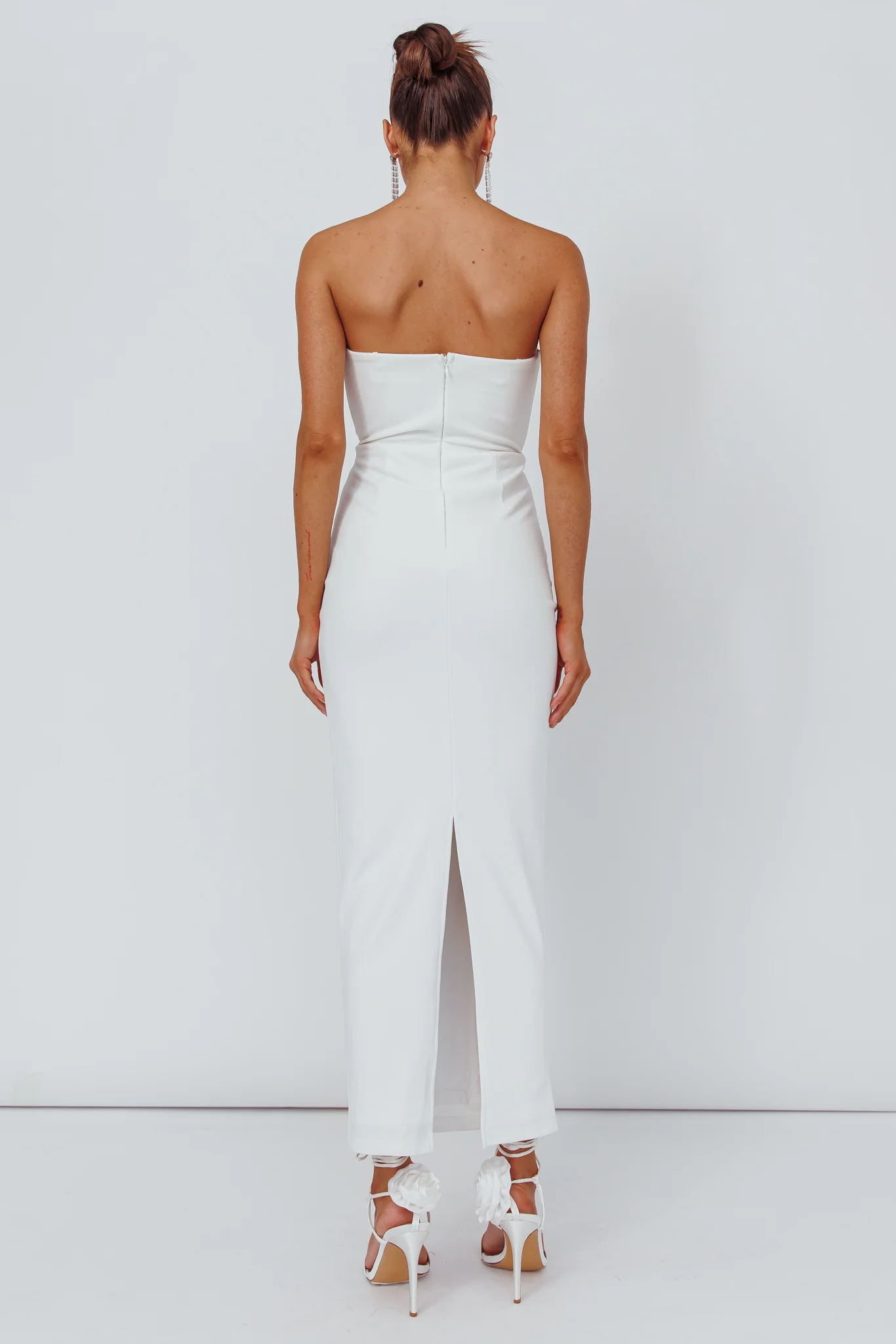 Deonne Twist Waist Midi Dress White - Image 2