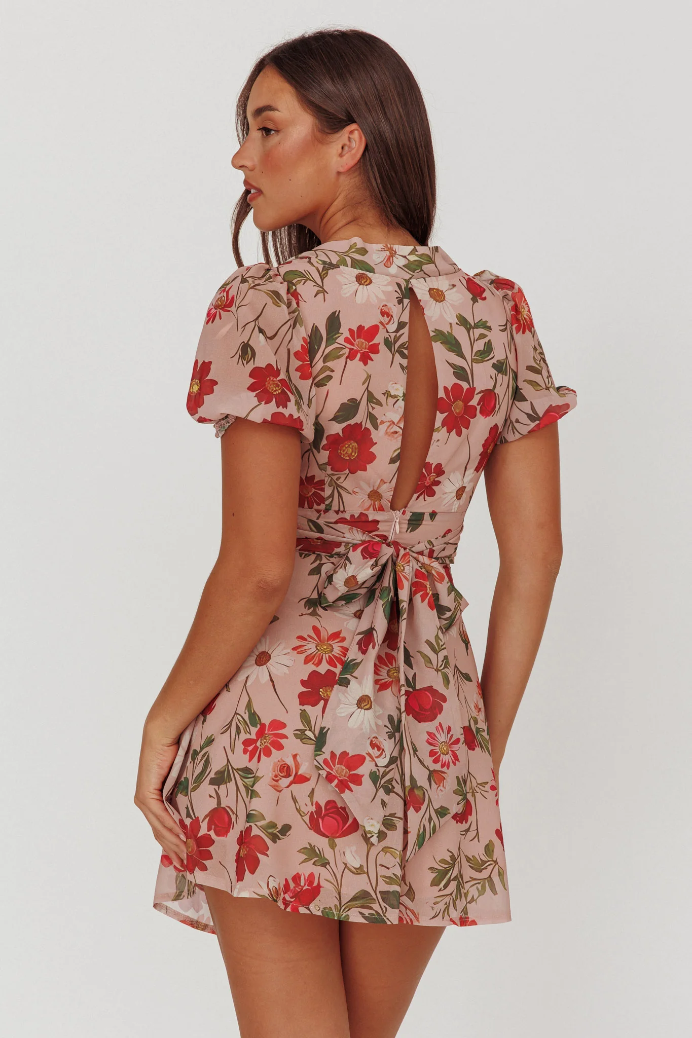Dillon Twist Bust Mini Dress Floral Beige - Image 4