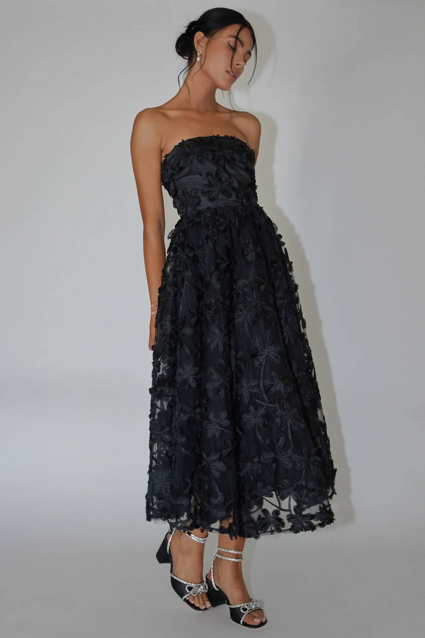 Dori Floral Embellished Midi Dress Black - Image 3