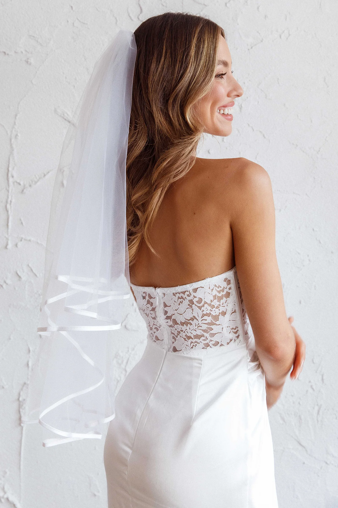 Dream Bridal Veil White - Image 3
