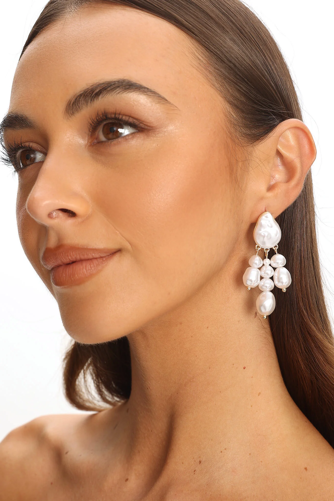 Eda Drop Pearl Earrings Gold - Image 3
