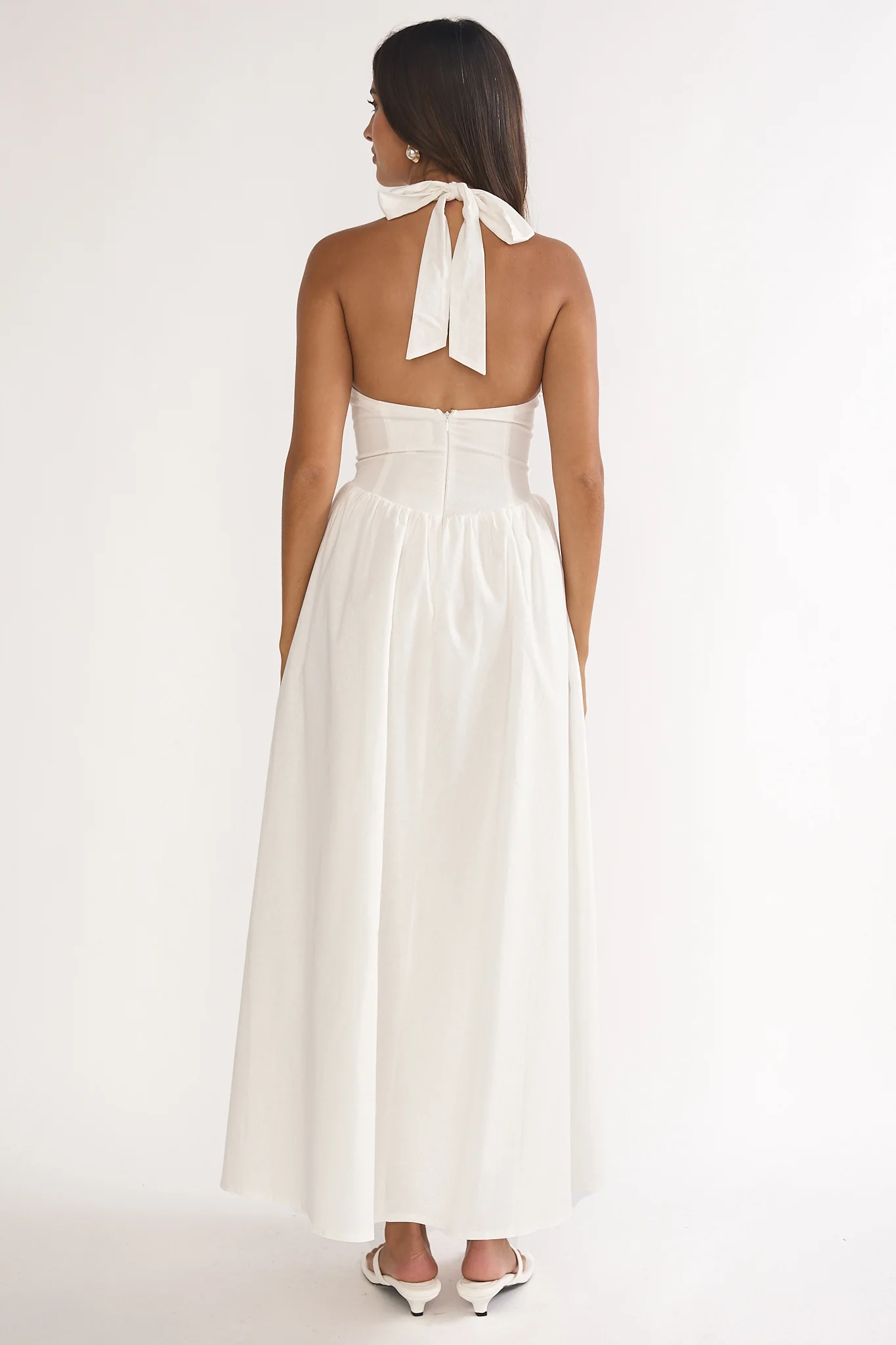 El Corazon High Halterneck Maxi Dress White - Image 3