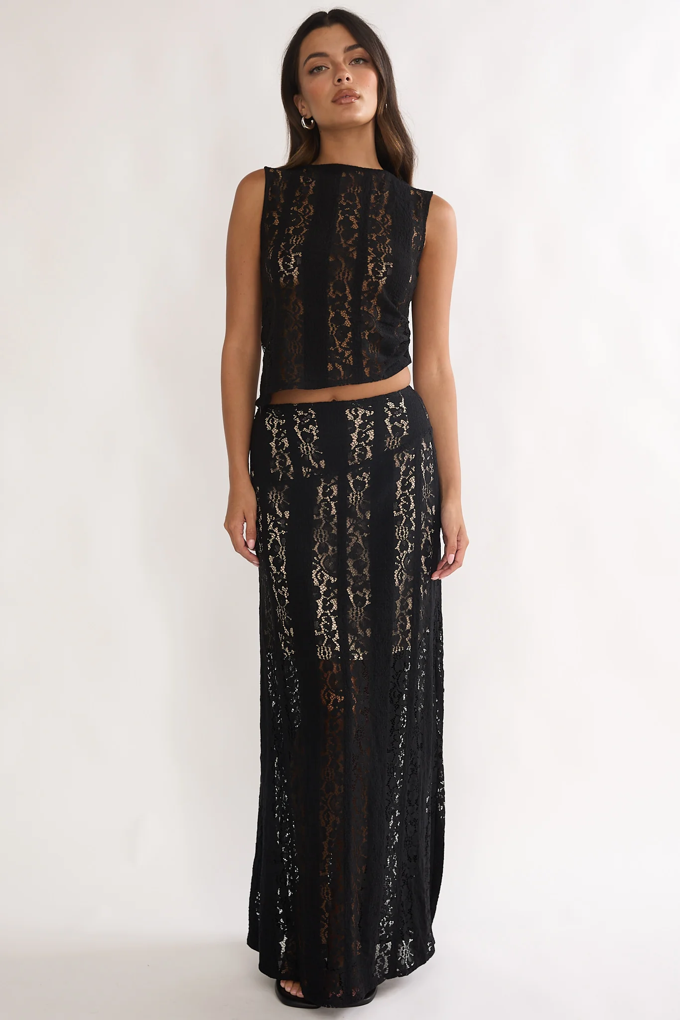 Eleesa Maxi Skirt Lace Black - Image 5