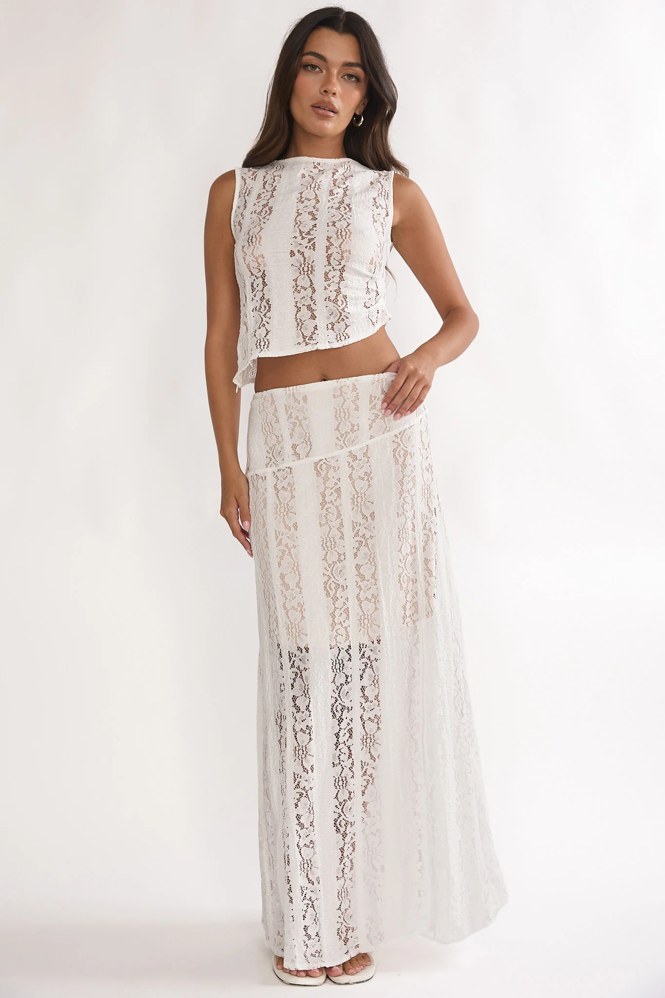 Eleesa Maxi Skirt Lace White - Image 5