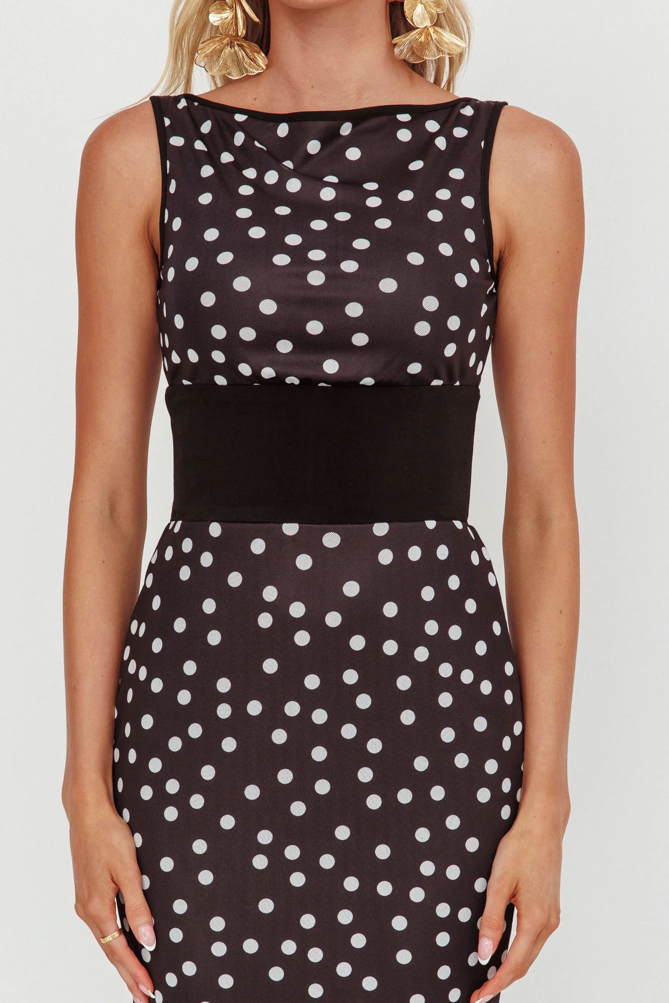 Elza Scoop Back Maxi Dress Spot Black - Image 3