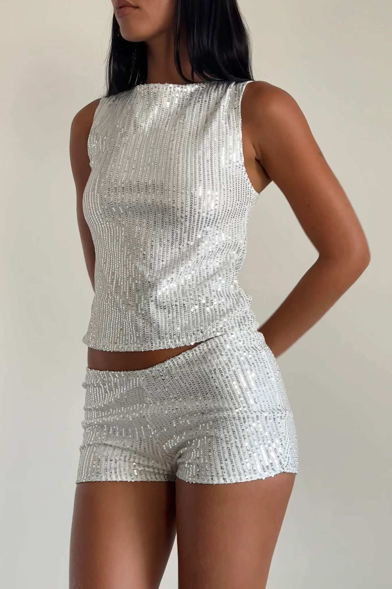 Erna Shorts Silver Chrome Sequin - Image 3