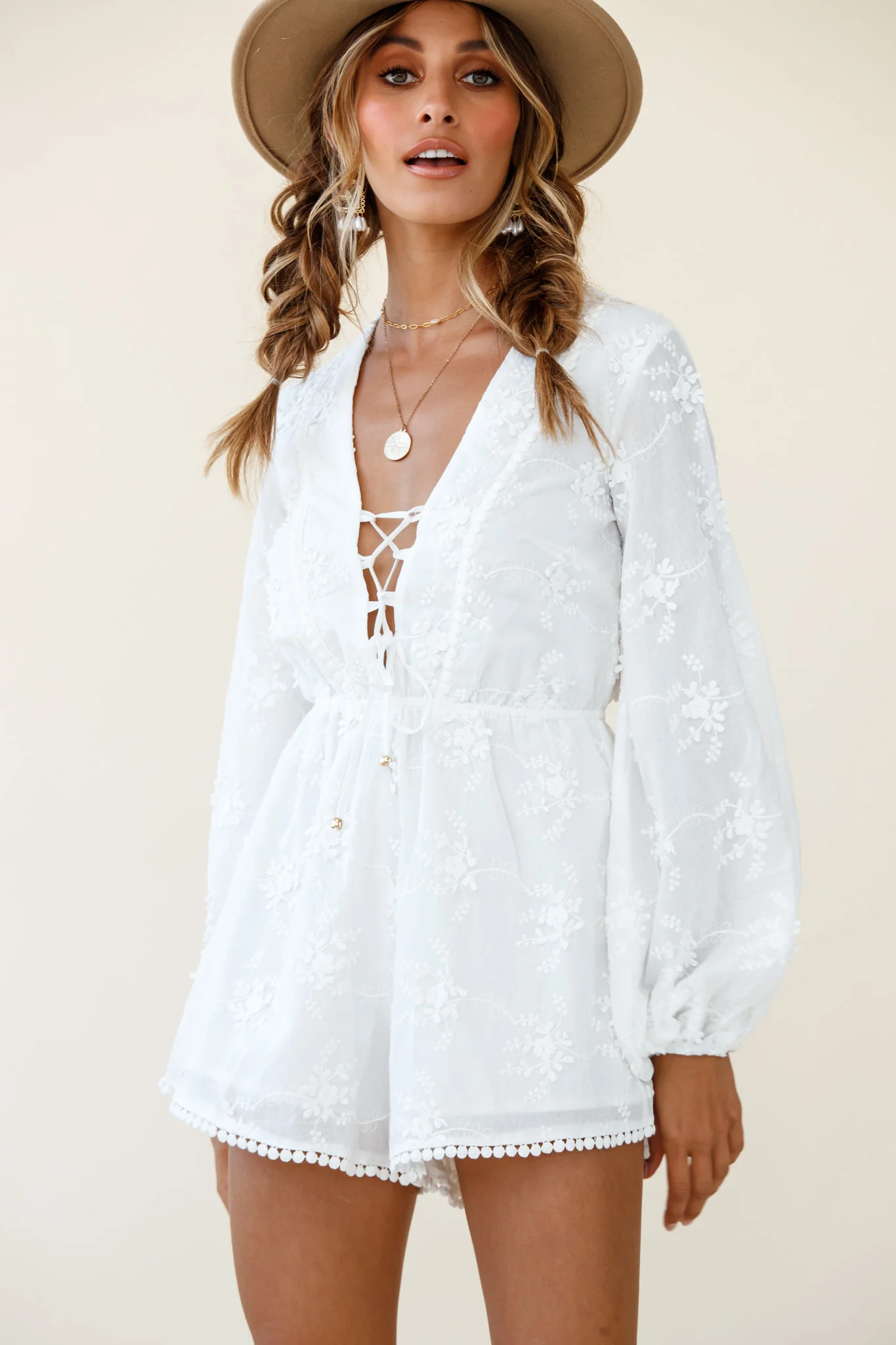 Esperanza Long Balloon Sleeve Floral Embroidery Romper White - Image 4