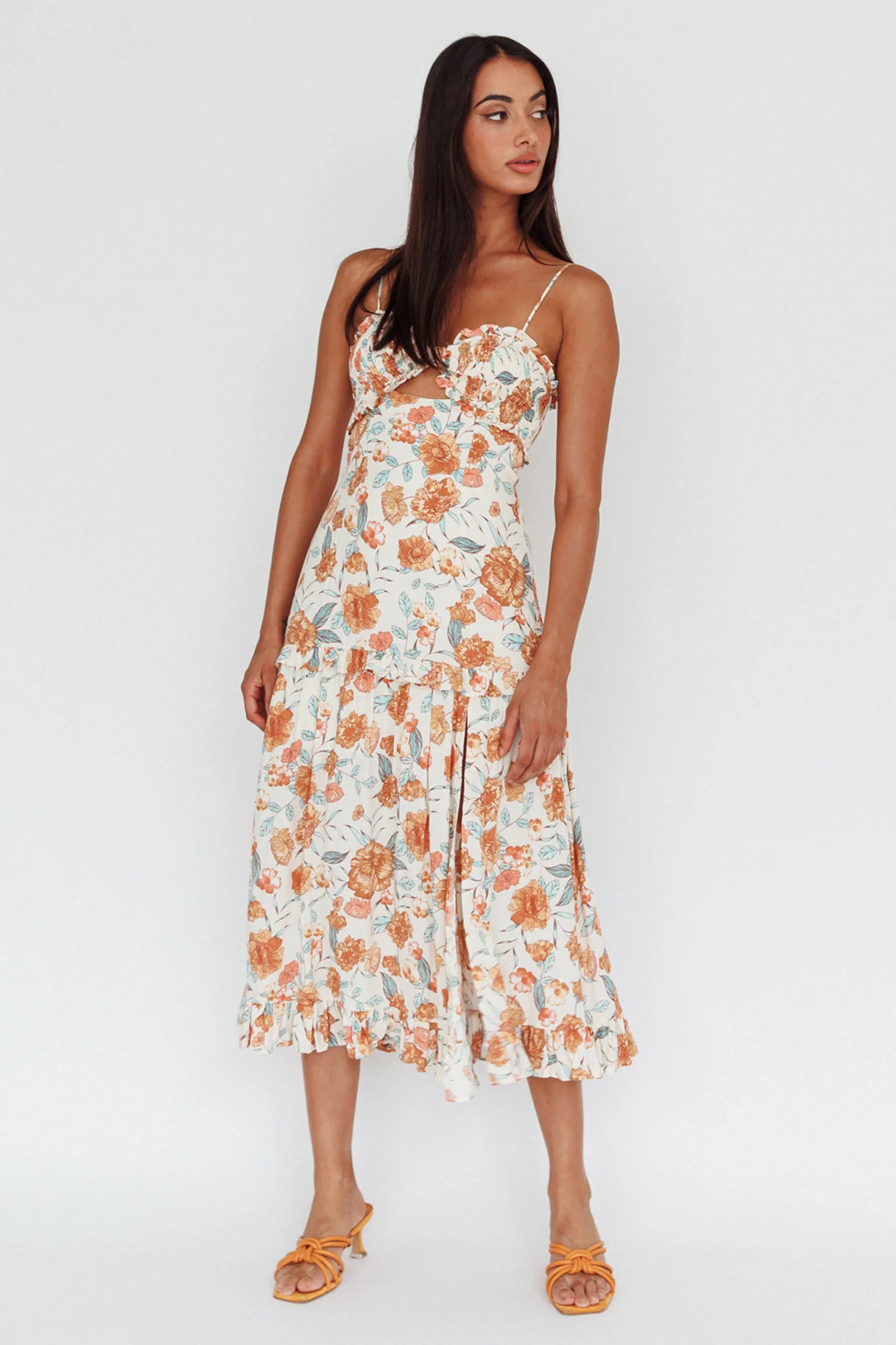 Everglow Shirred Bust Midi Dress Floral Beige - Image 3